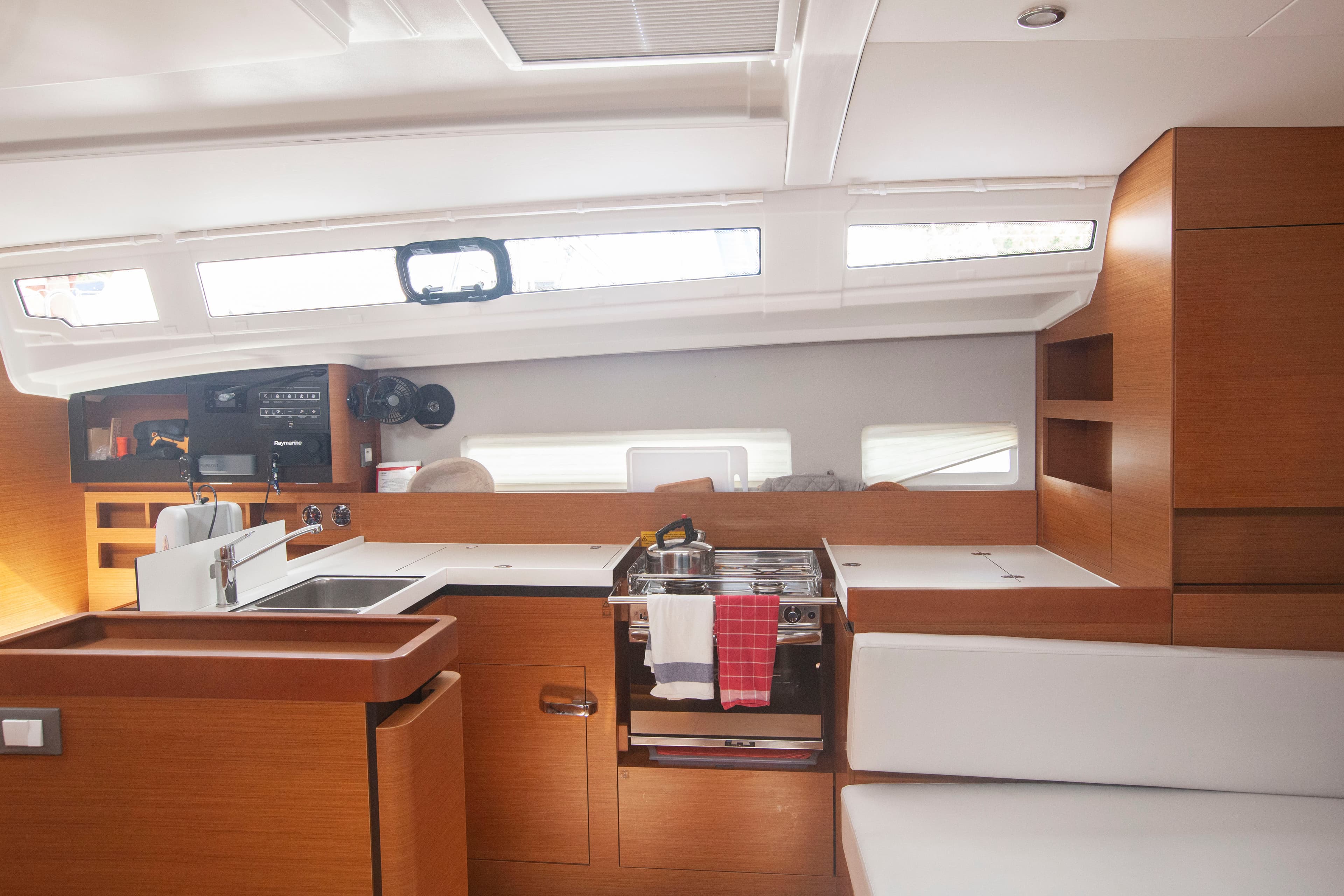 Sun Odyssey 410 - photo 14
