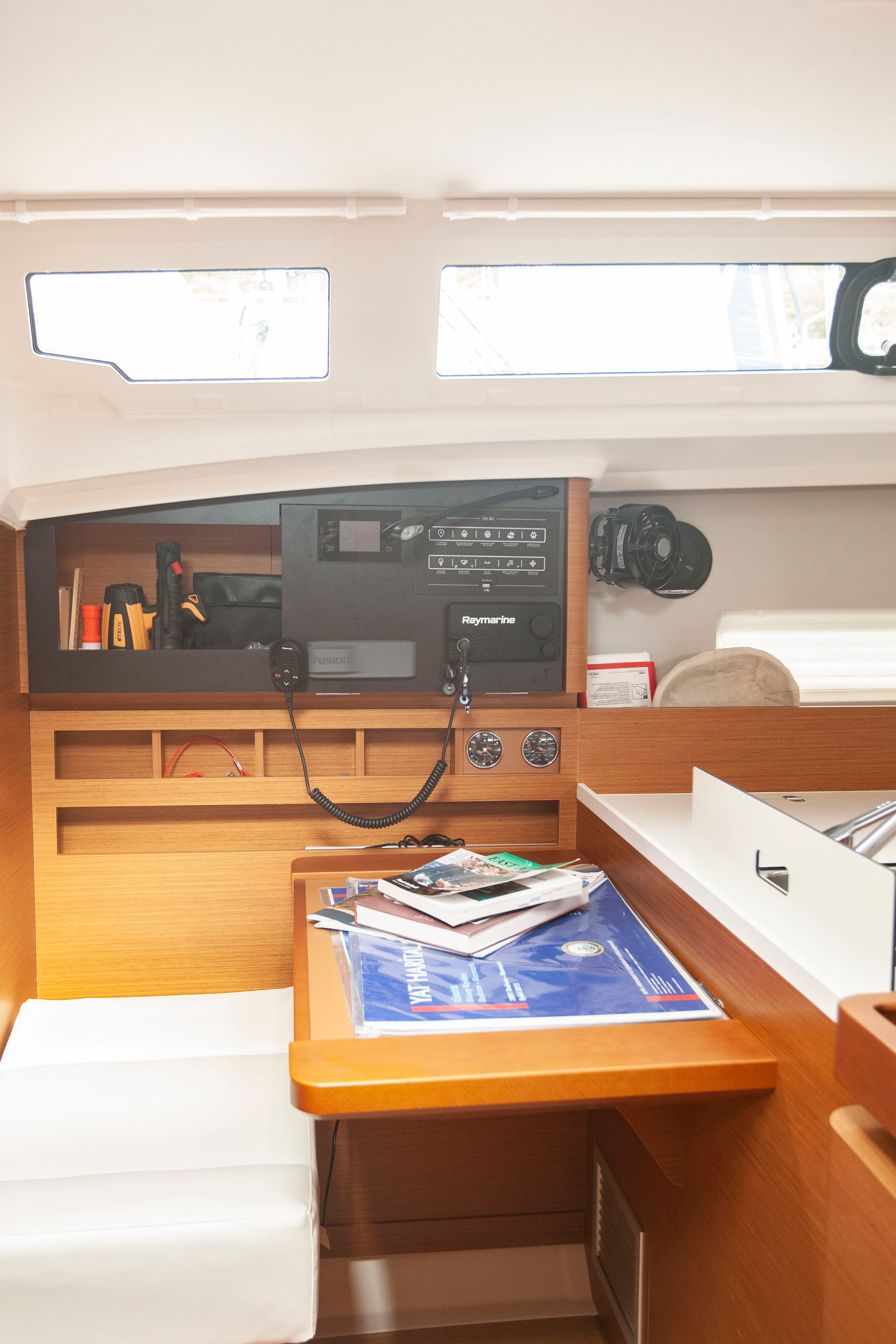 Sun Odyssey 410 - photo 15