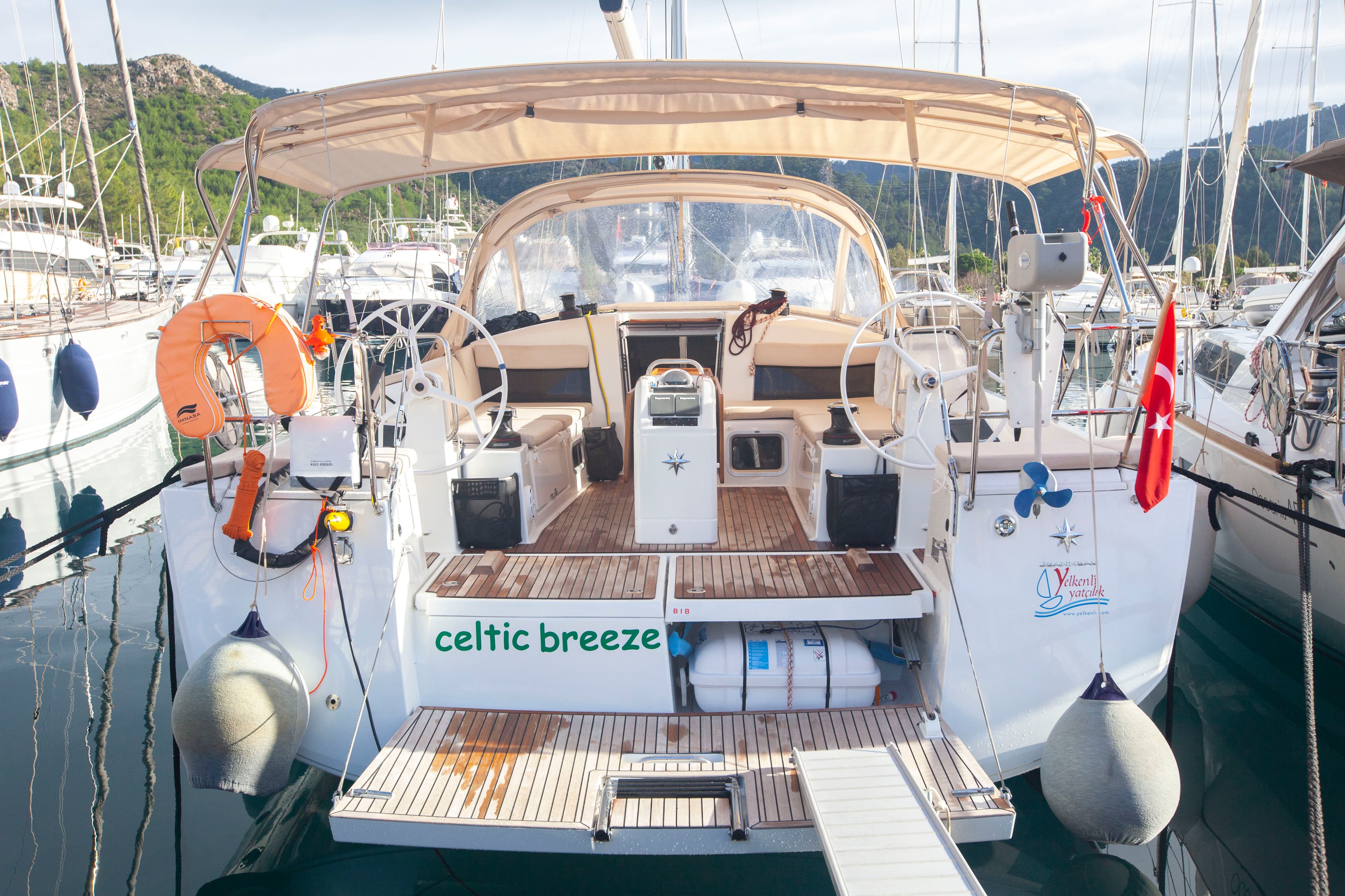 Sun Odyssey 440 - photo 4