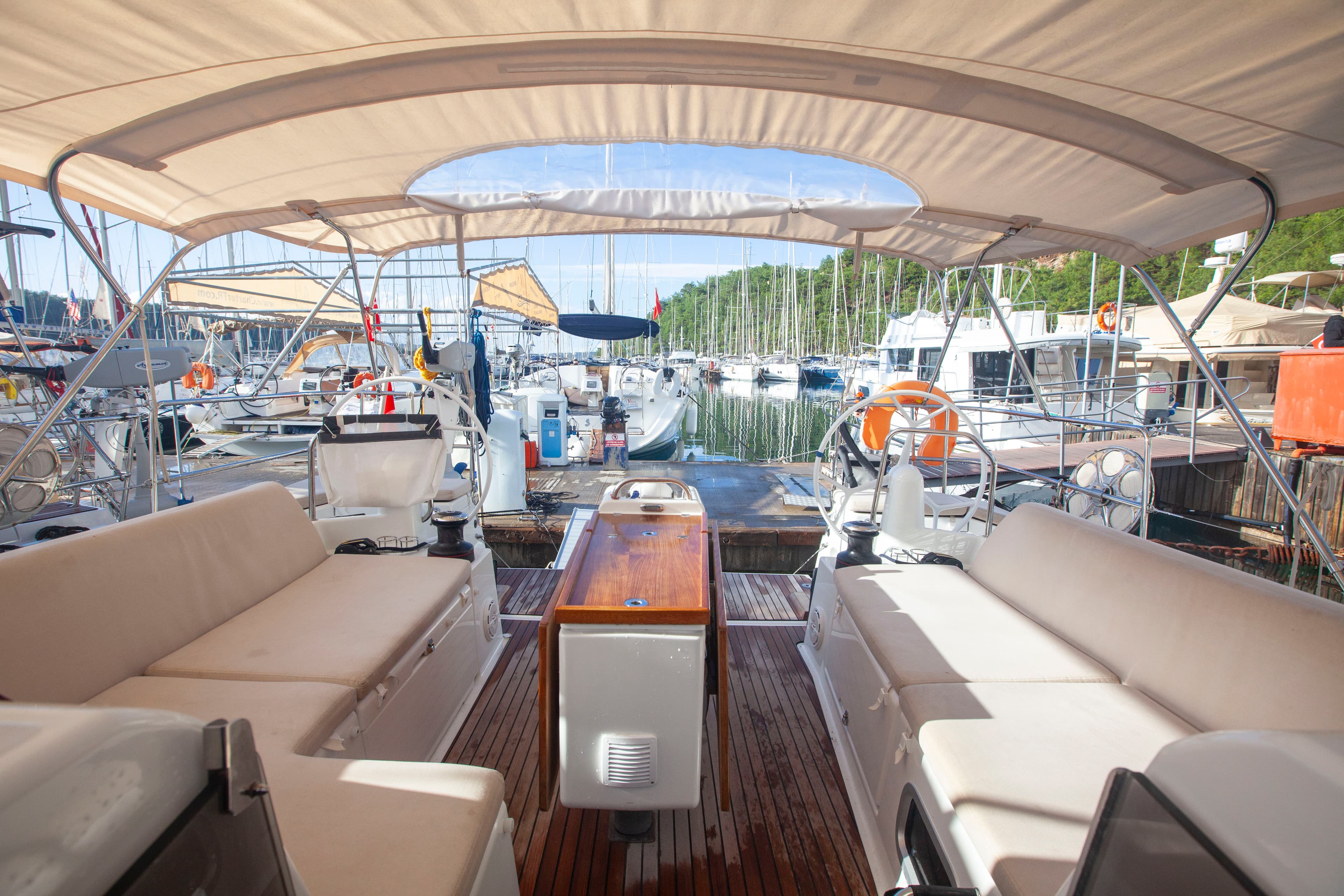 Sun Odyssey 440 - photo 6