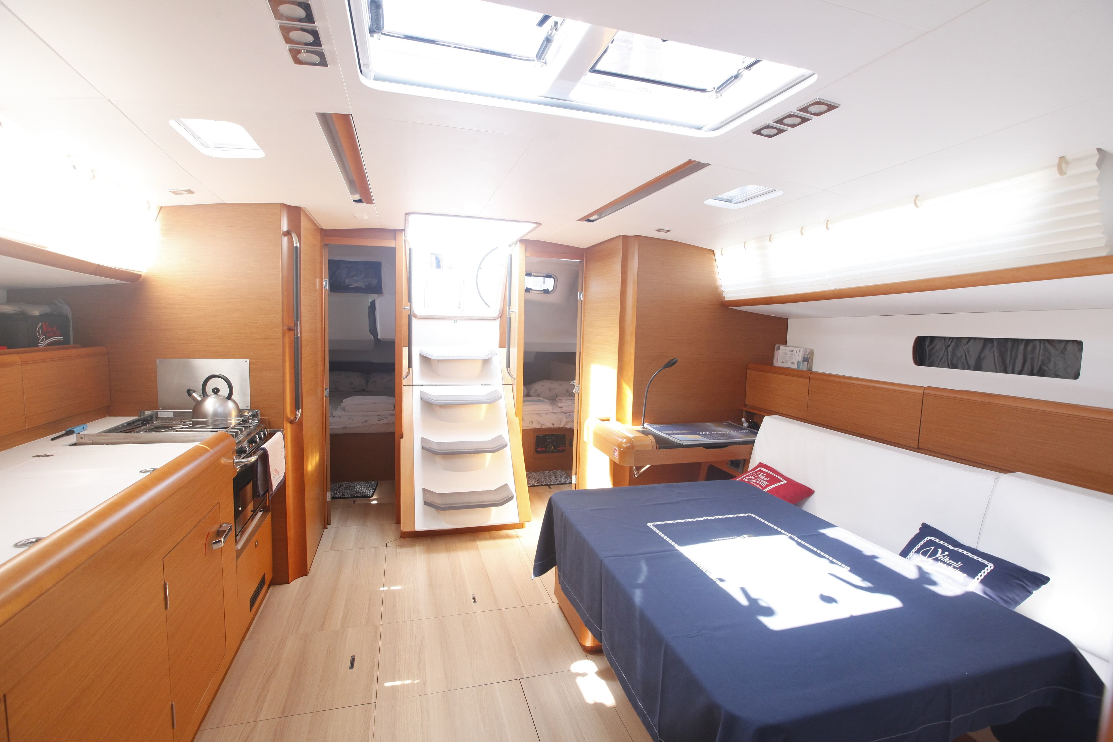 Sun Odyssey 479 - photo 8