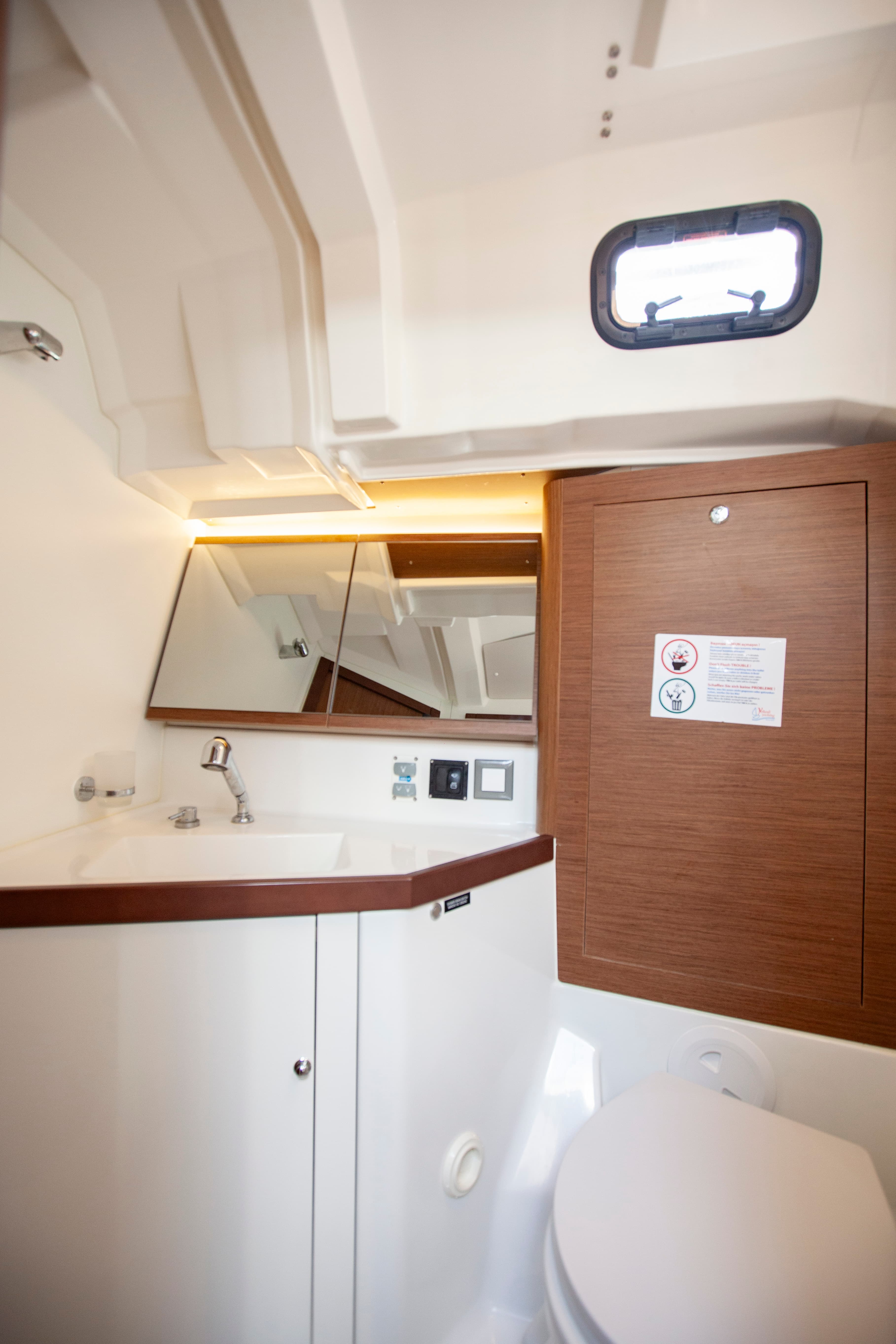 Oceanis 46.1 - photo 16