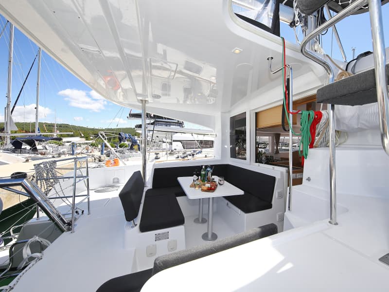 Lagoon 39 - photo 99