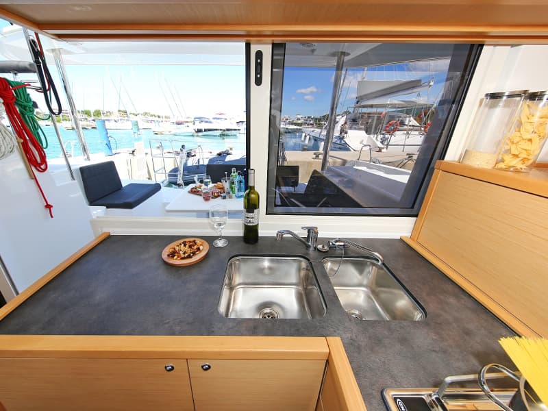 Lagoon 39 - photo 45