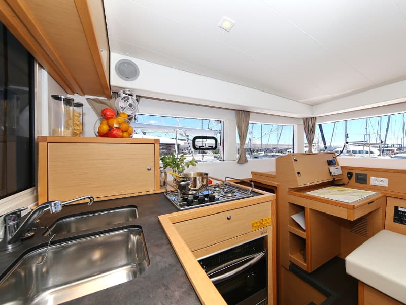 Lagoon 39 - photo 89