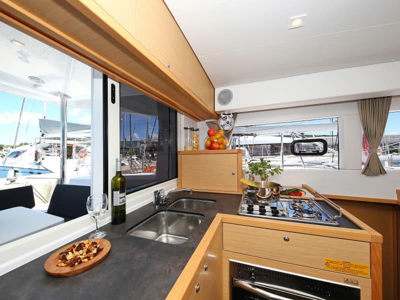 Lagoon 39 - photo 90