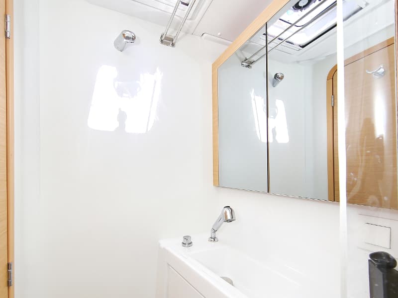 Lagoon 39 - photo 38