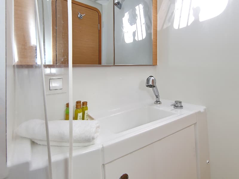 Lagoon 39 - photo 31