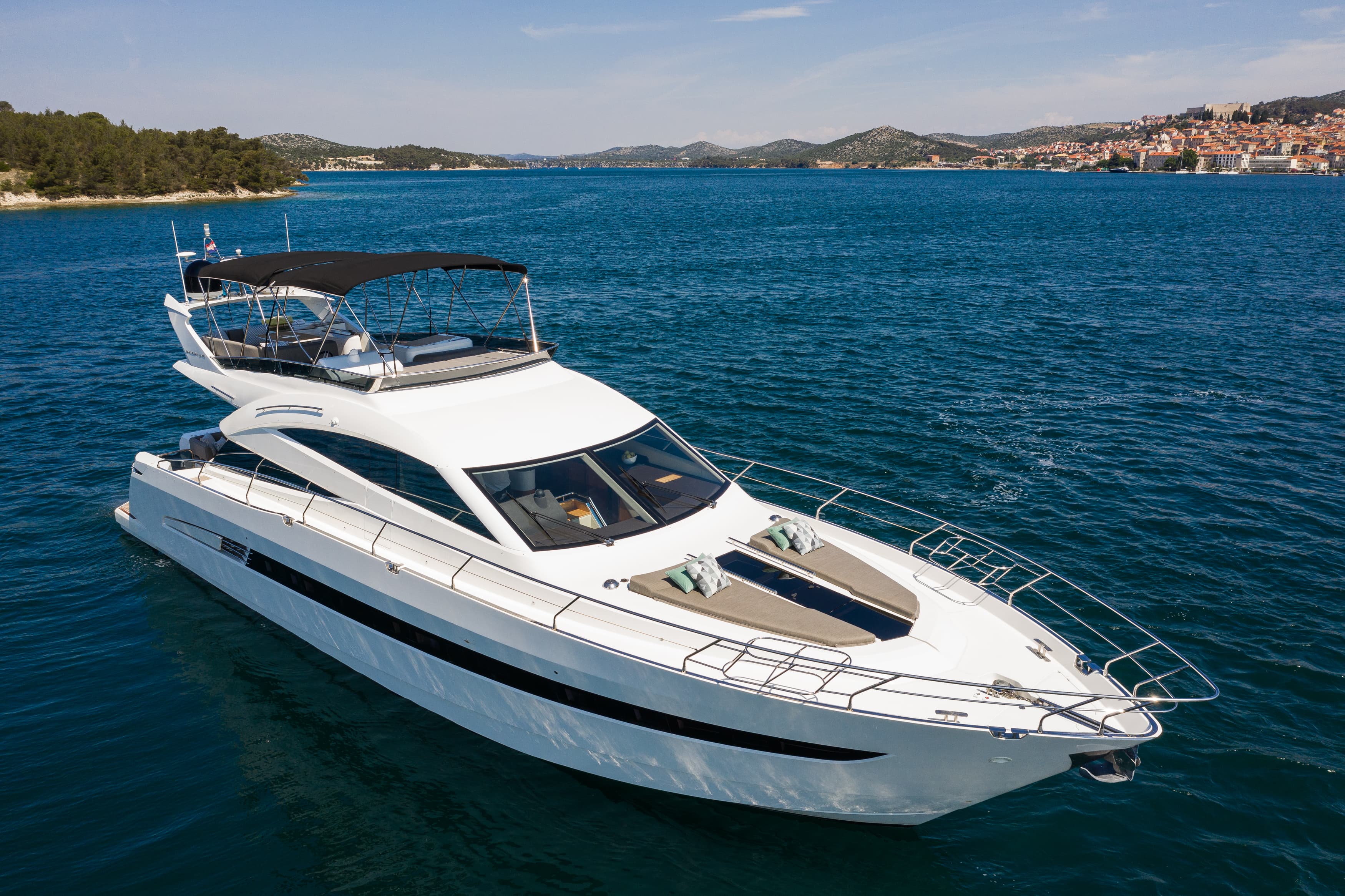 Galeon 640 Fly - photo 4