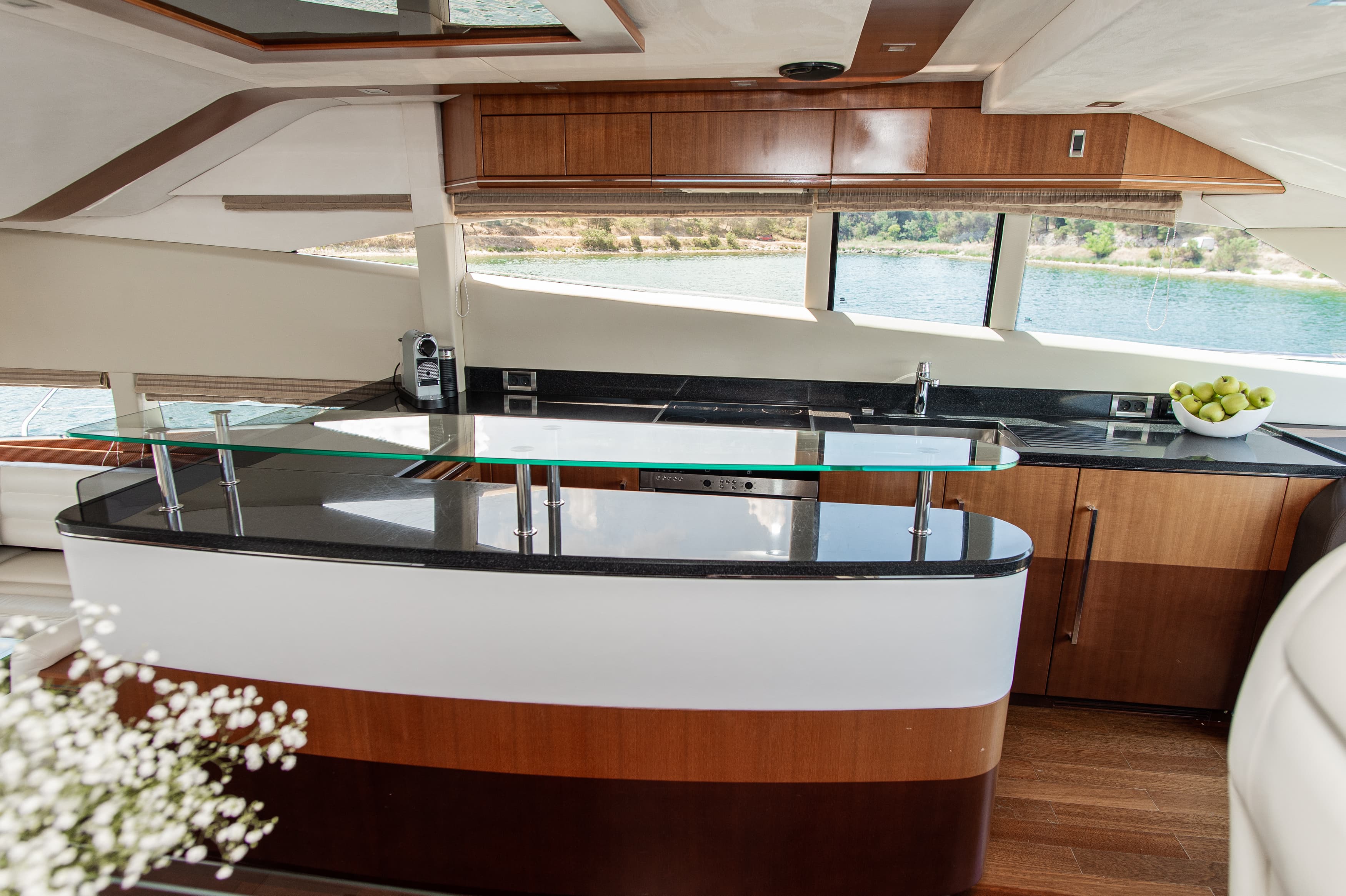 Galeon 640 Fly - photo 26