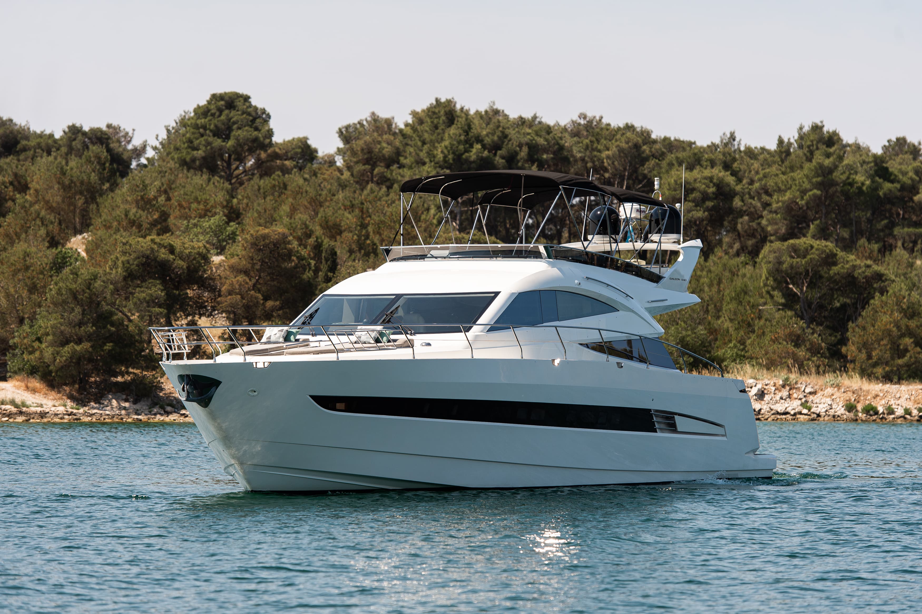 Galeon 640 Fly - photo 6