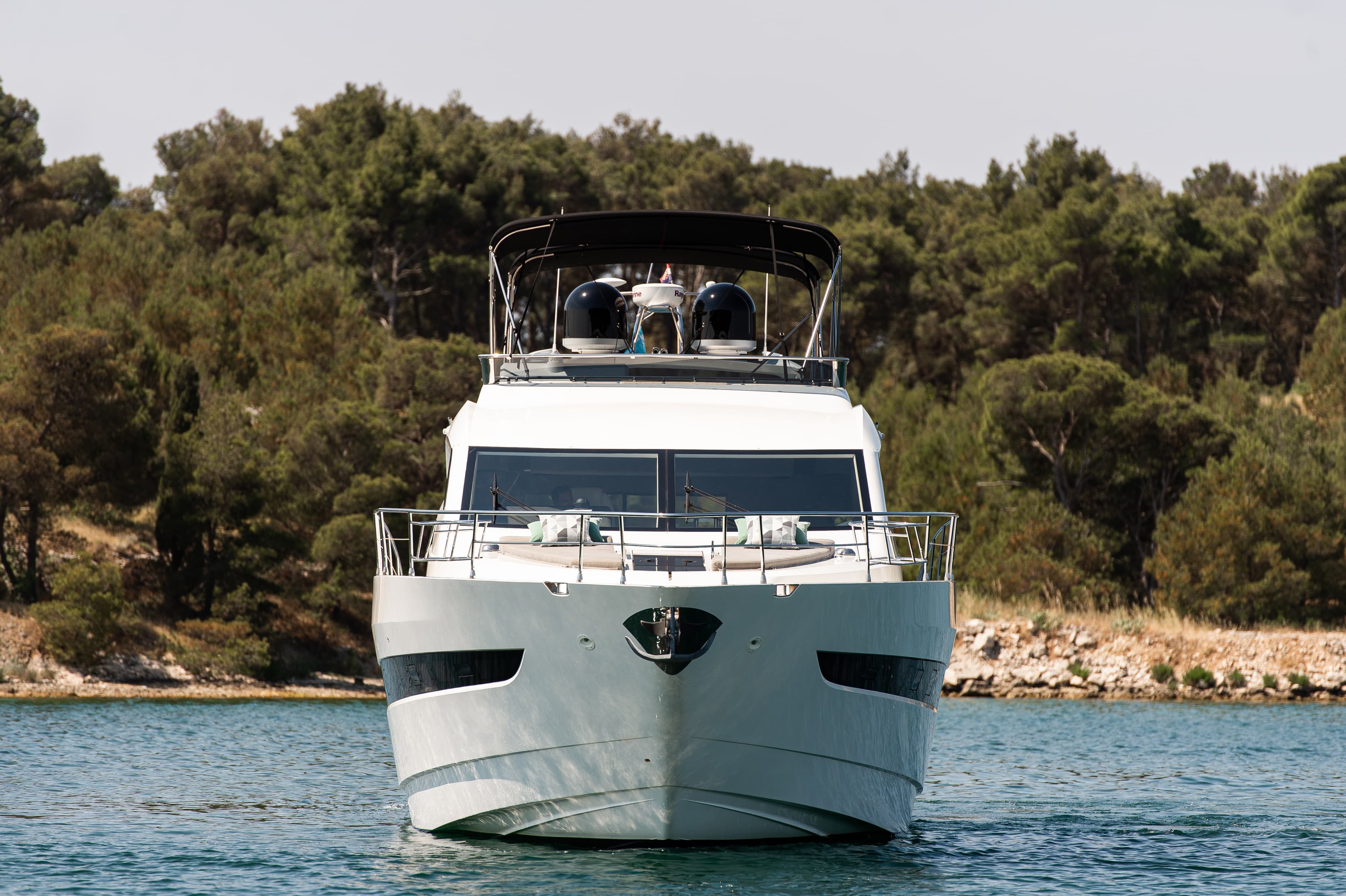 Galeon 640 Fly - photo 7