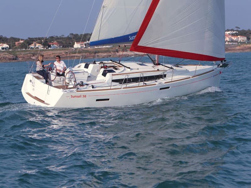 Sun Odyssey 389 - photo