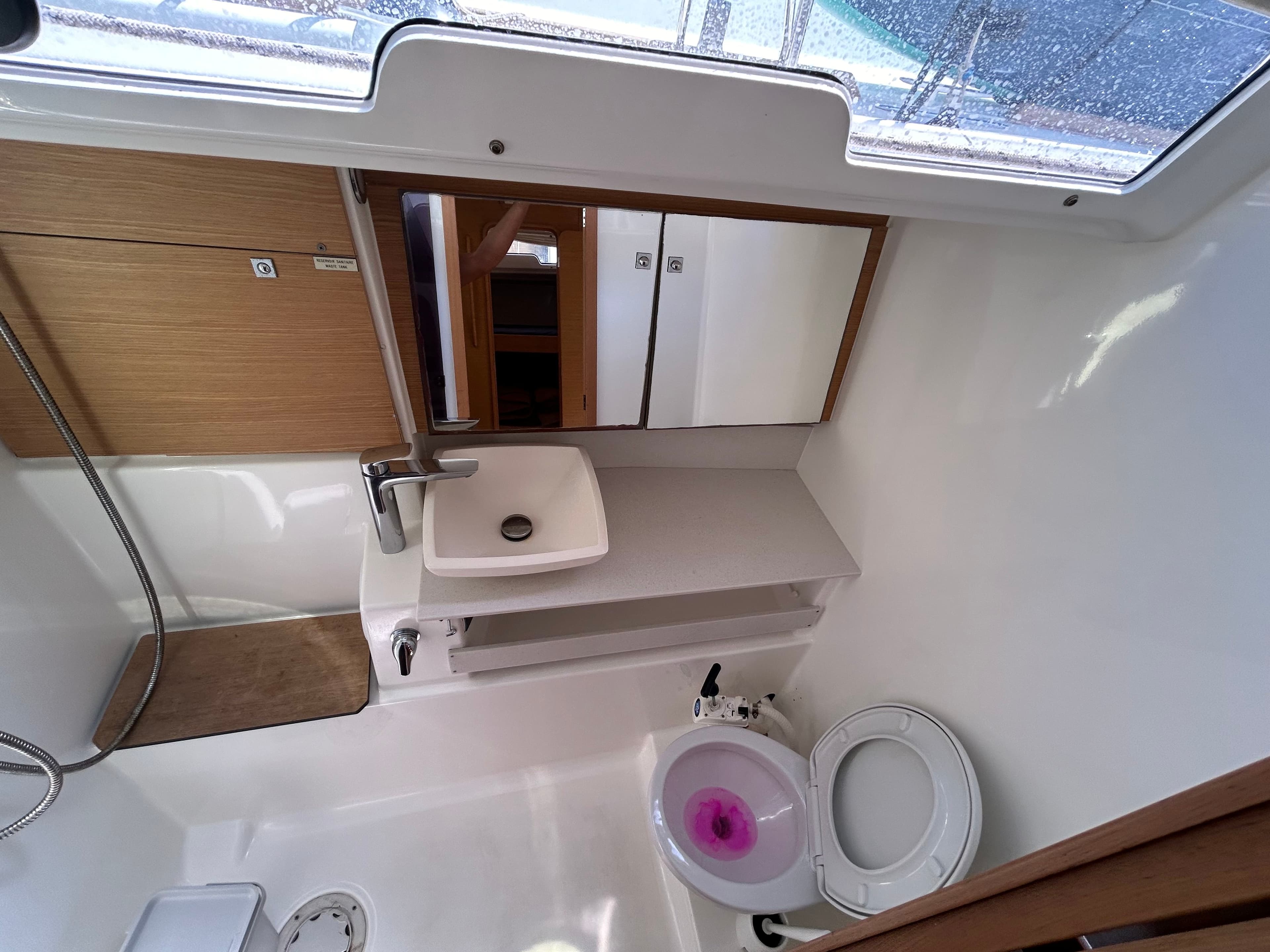 Dufour 430 - photo 8