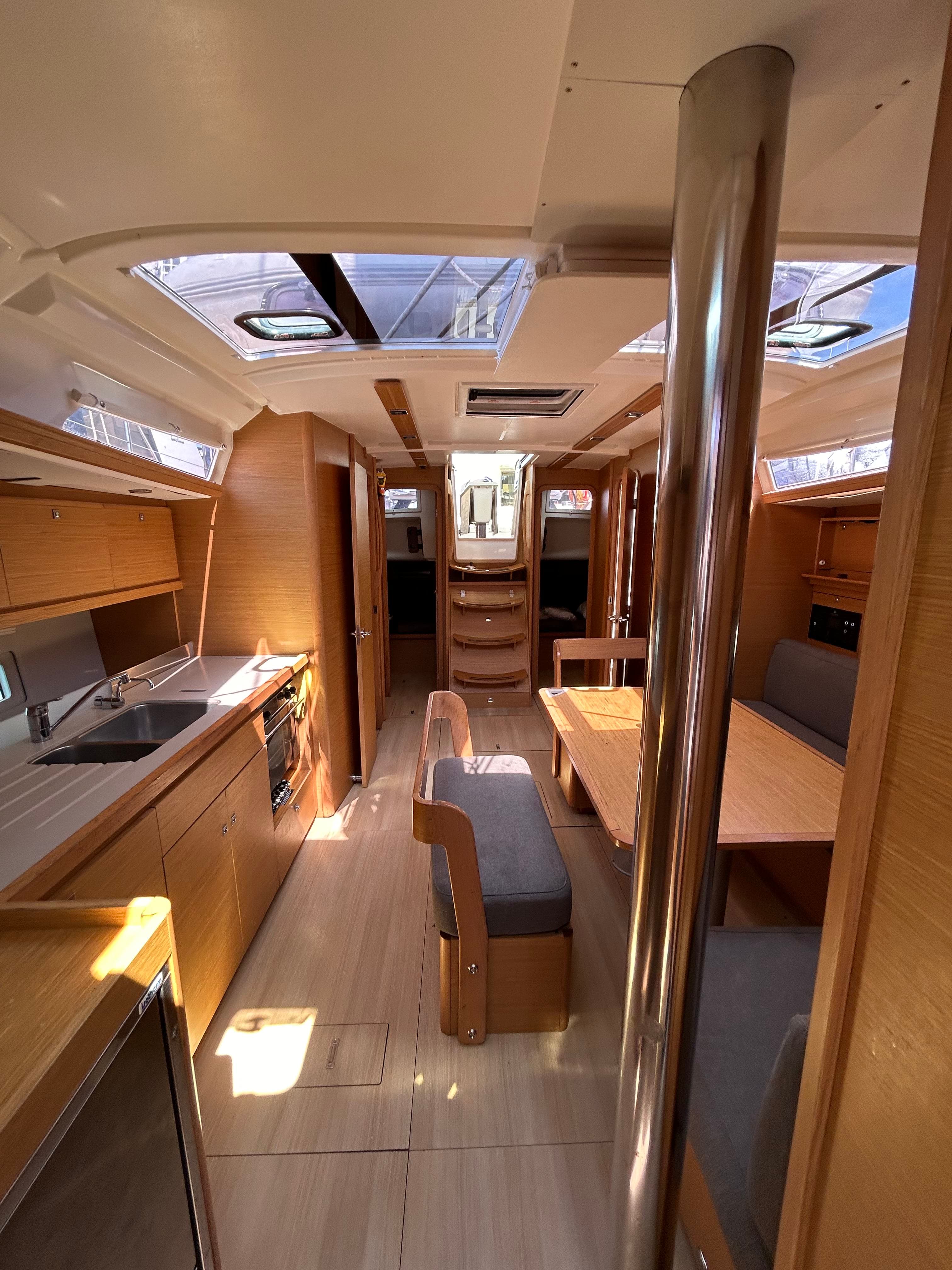 Dufour 430 - photo 16