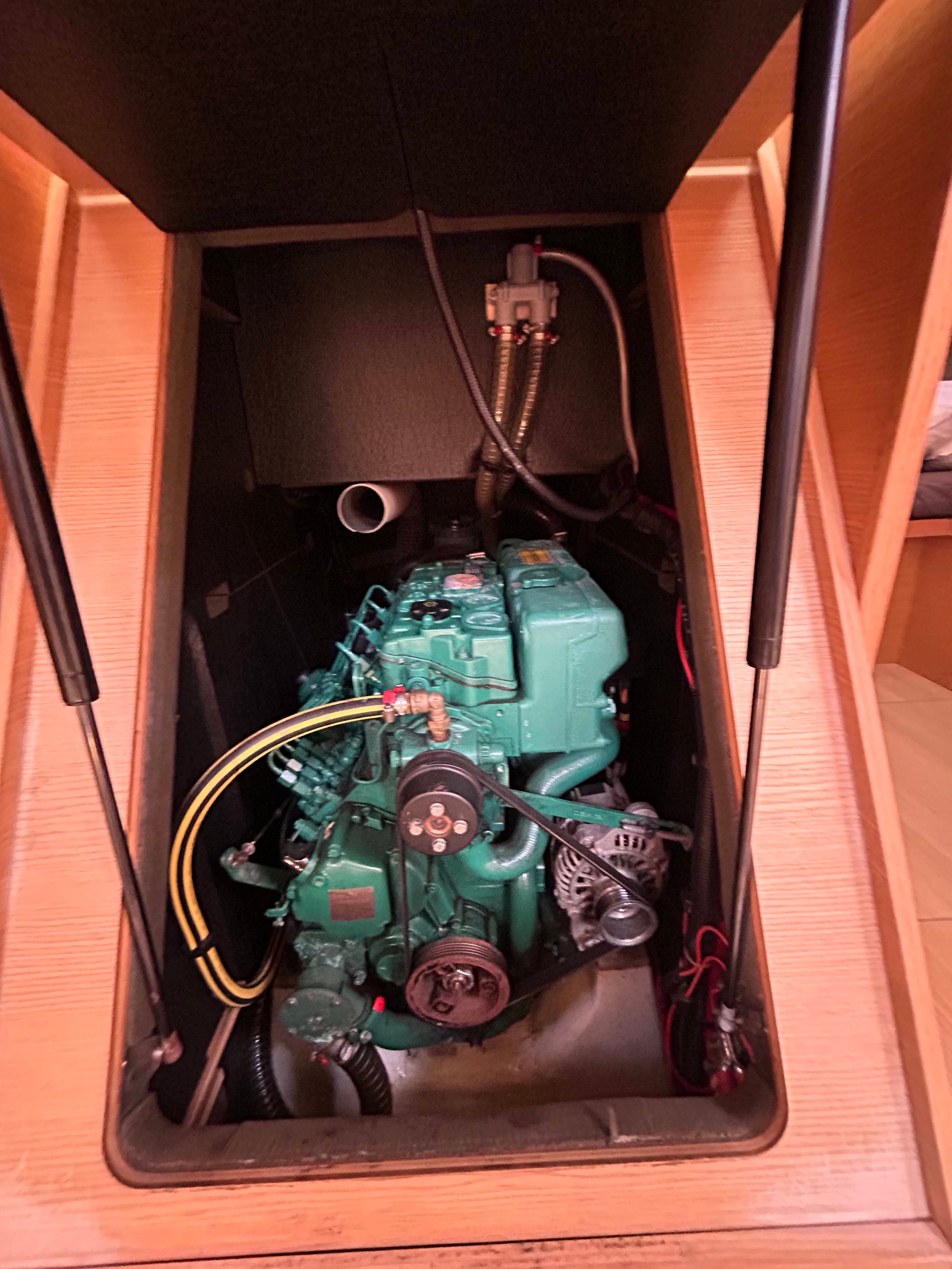 Dufour 430 - photo 10