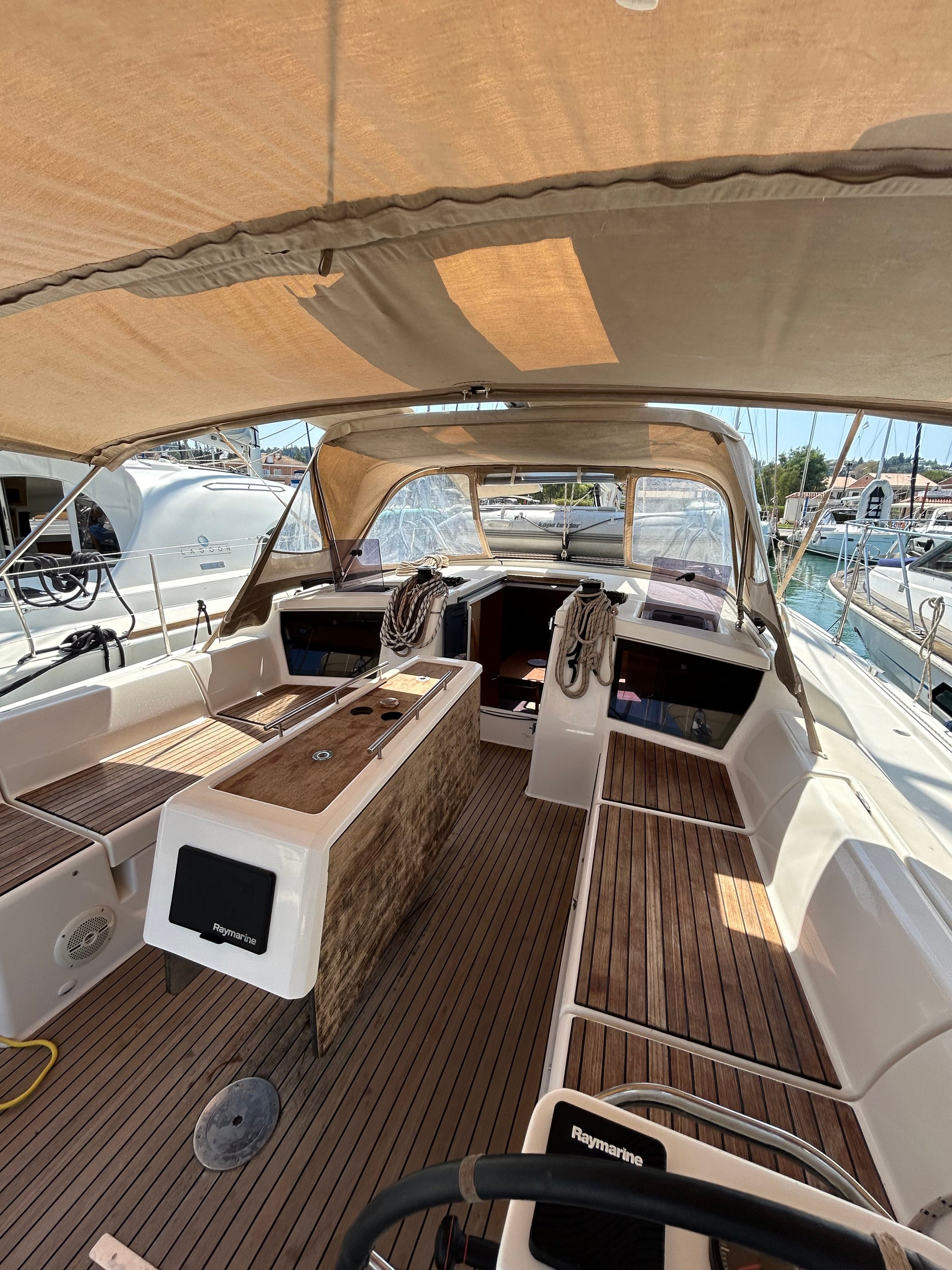 Dufour 430 - photo 21