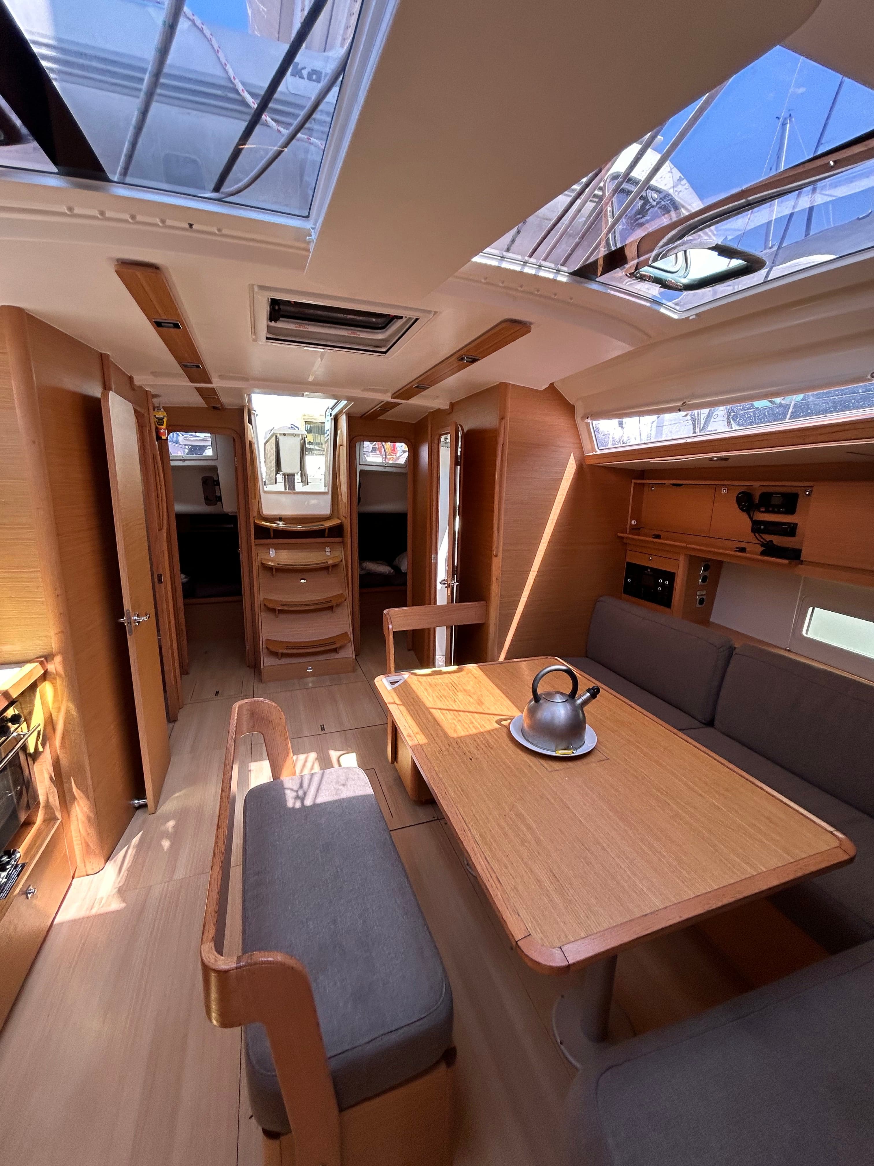 Dufour 430 - photo 12