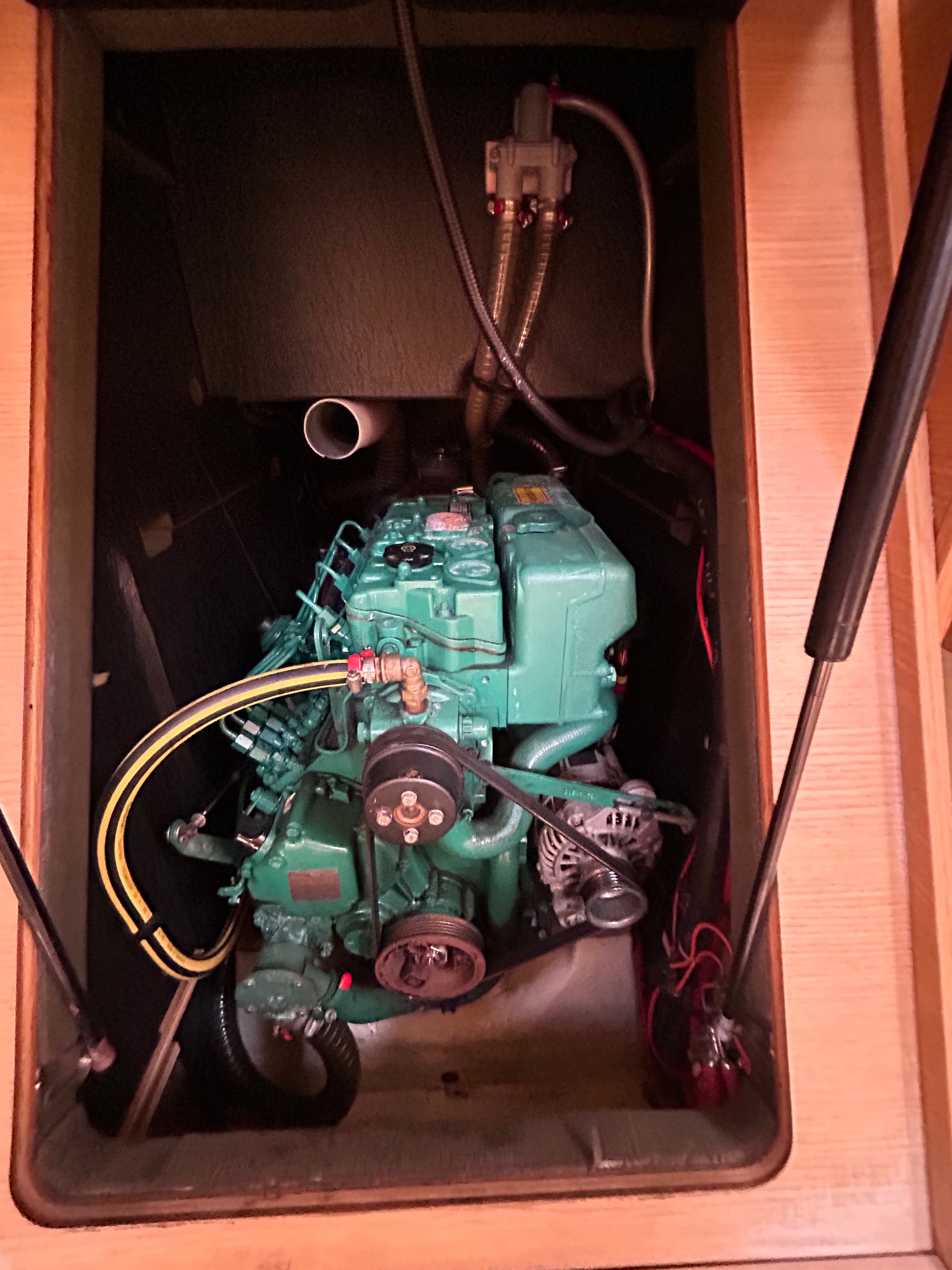 Dufour 430 - photo 26