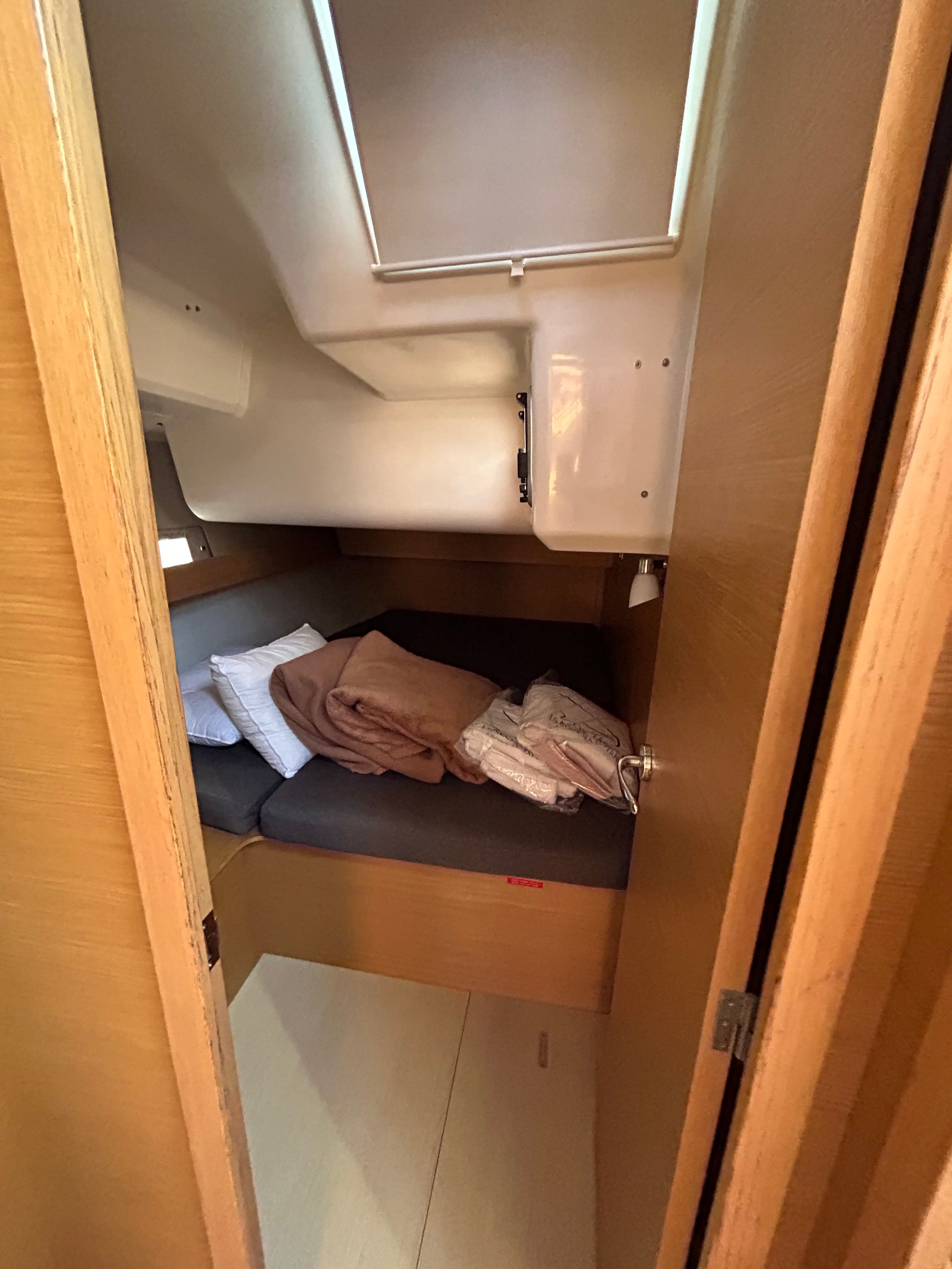 Dufour 460 Grand Large - photo 31