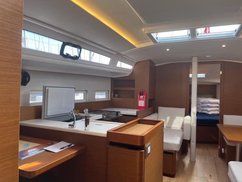 Sun Odyssey 410 - photo 12