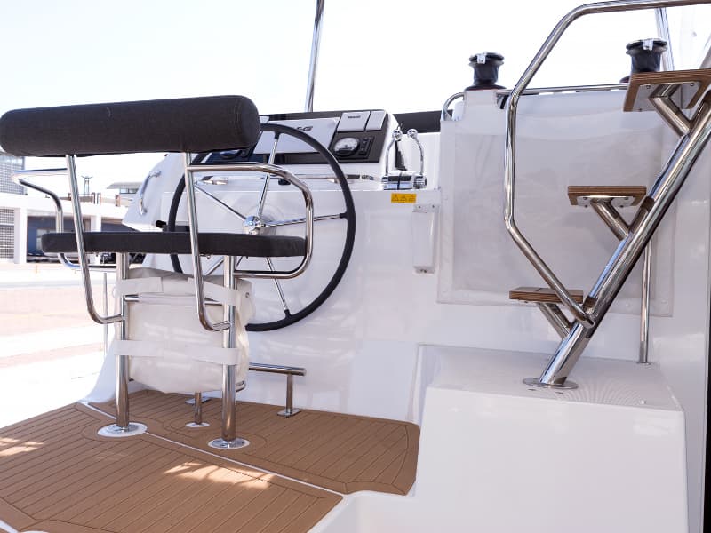 Lagoon 42 - photo 15