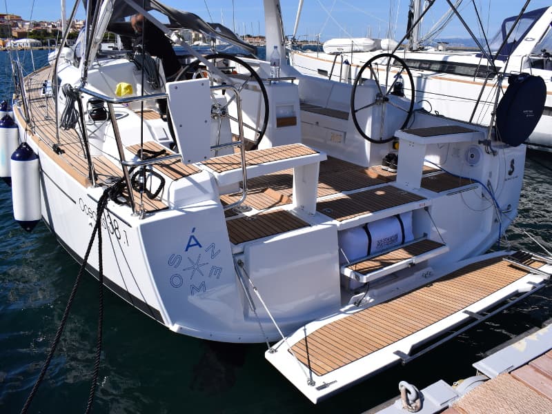 Oceanis 38 - photo 5