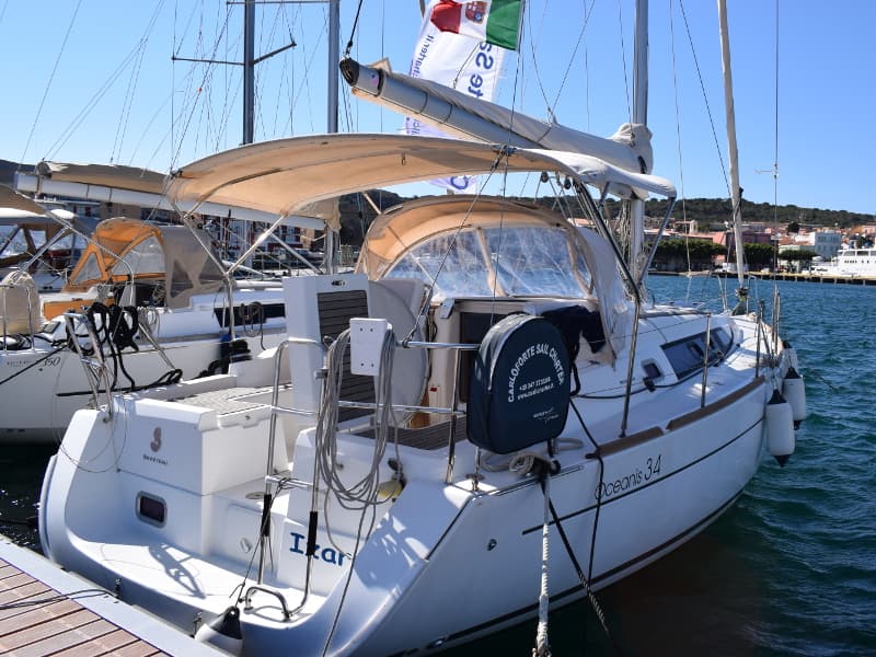 Oceanis 34 - photo