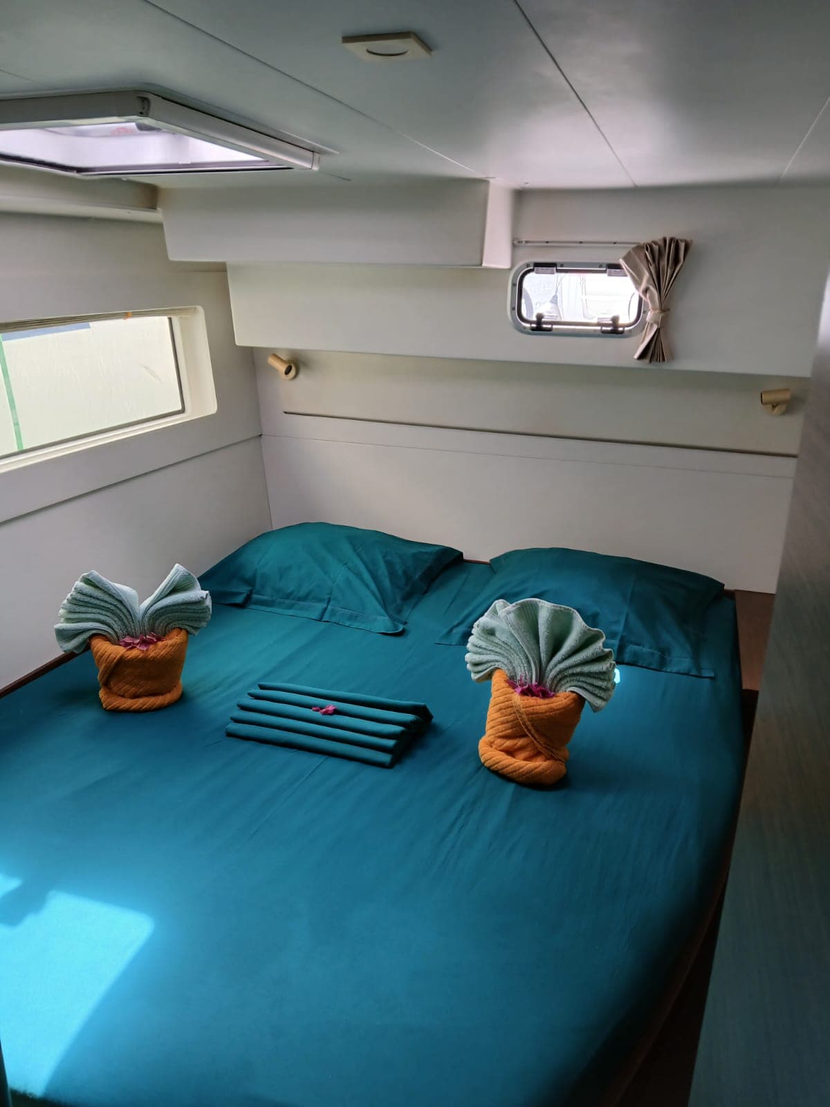 Lagoon 40 - photo 24