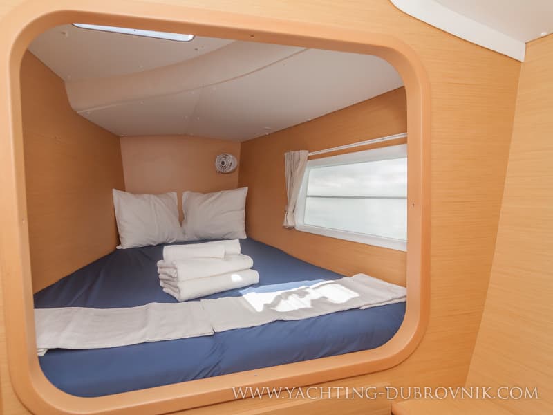 Lagoon 380 - photo 11