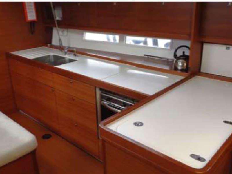 Dufour 450 Grand Large - photo 11