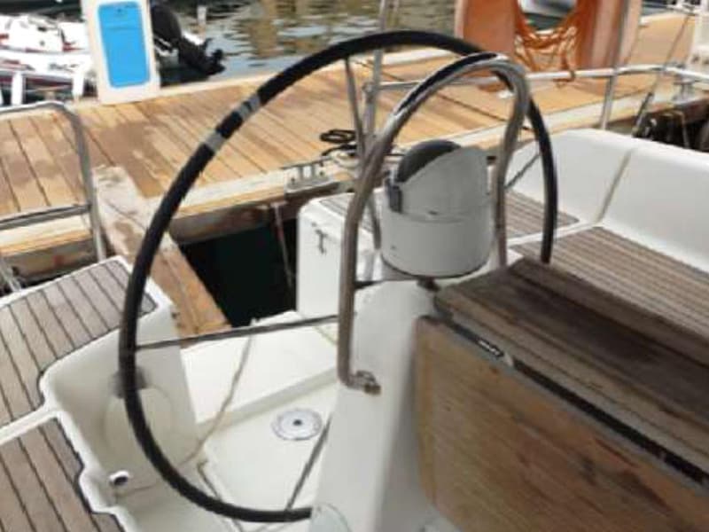 Dufour 365 - photo 18