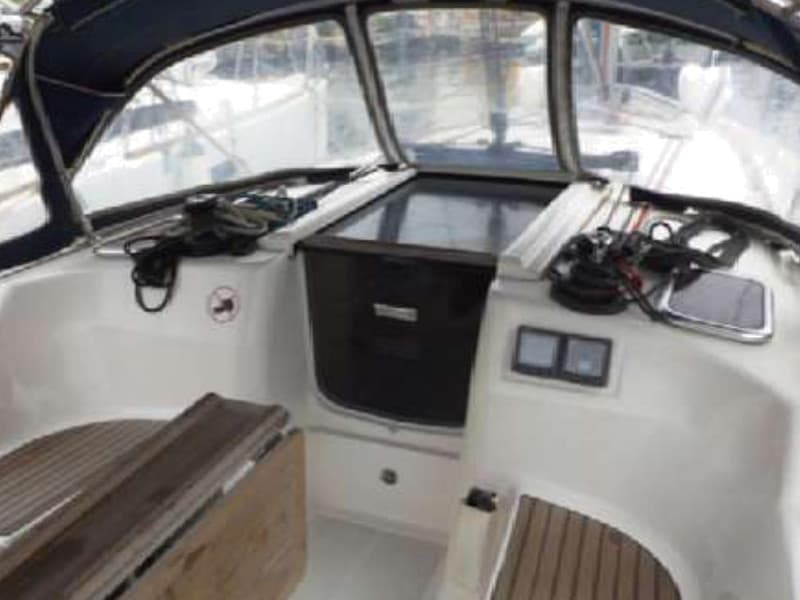 Dufour 365 - photo 22