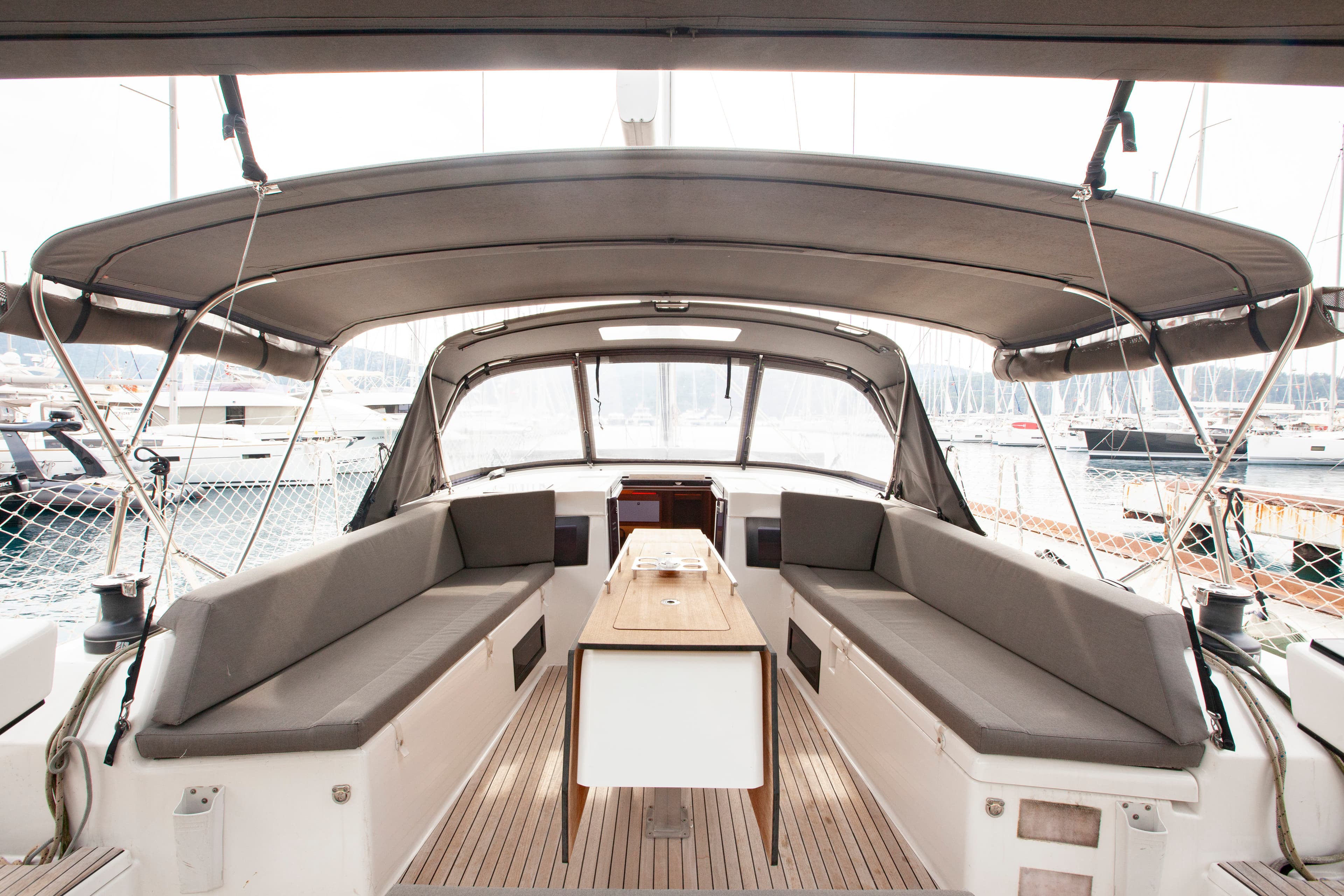 Dufour 470 - photo 6