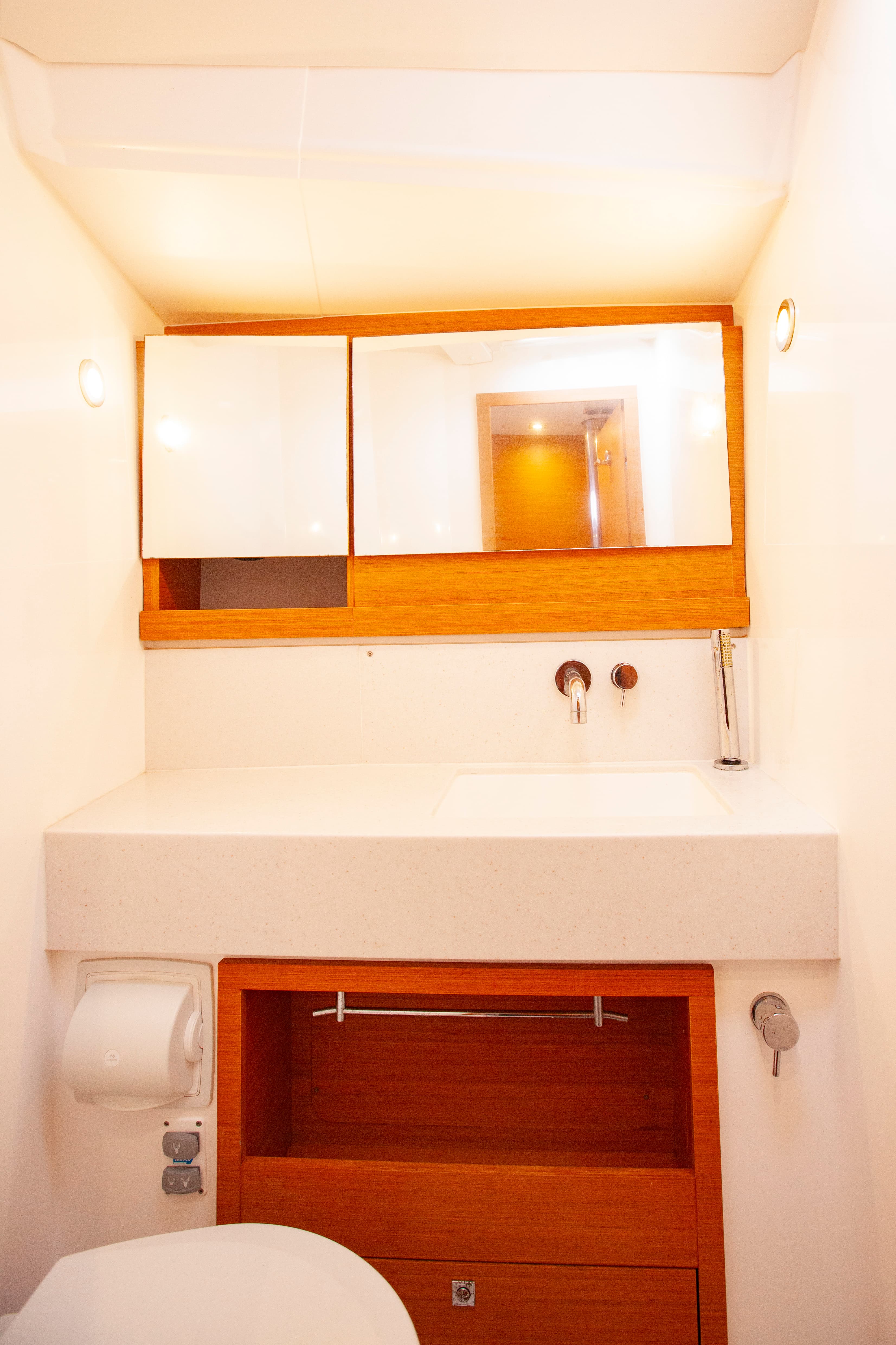 Dufour 470 - photo 13