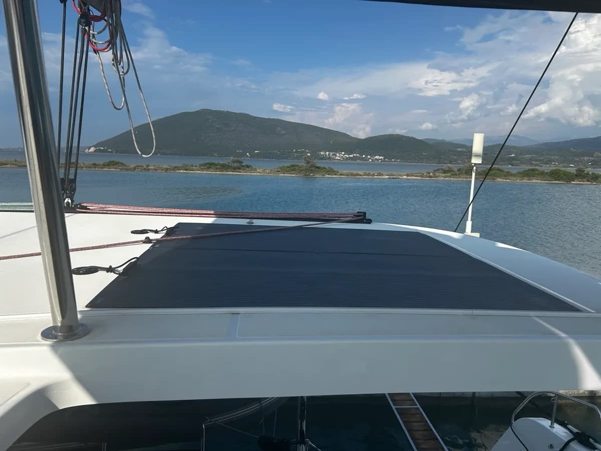 Lagoon 42 - photo 23