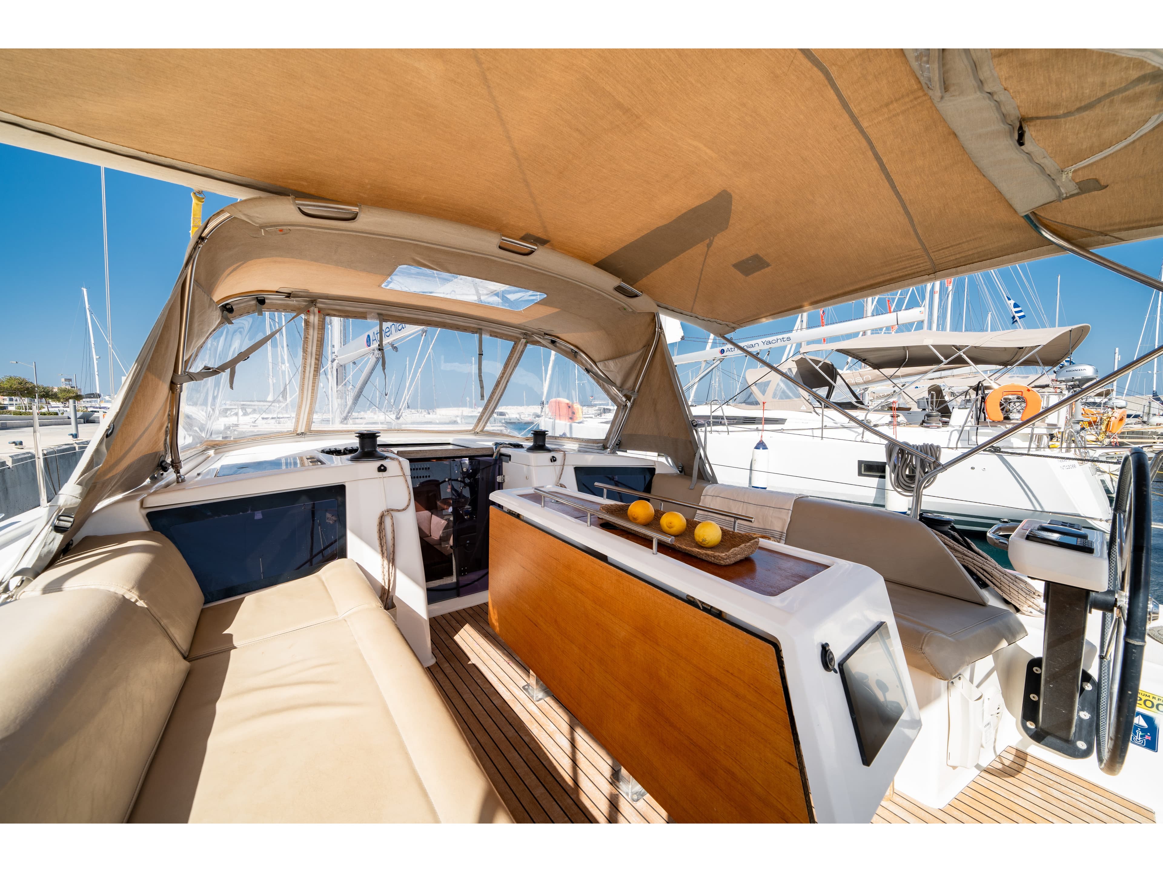 Dufour 390 Grand Large - photo