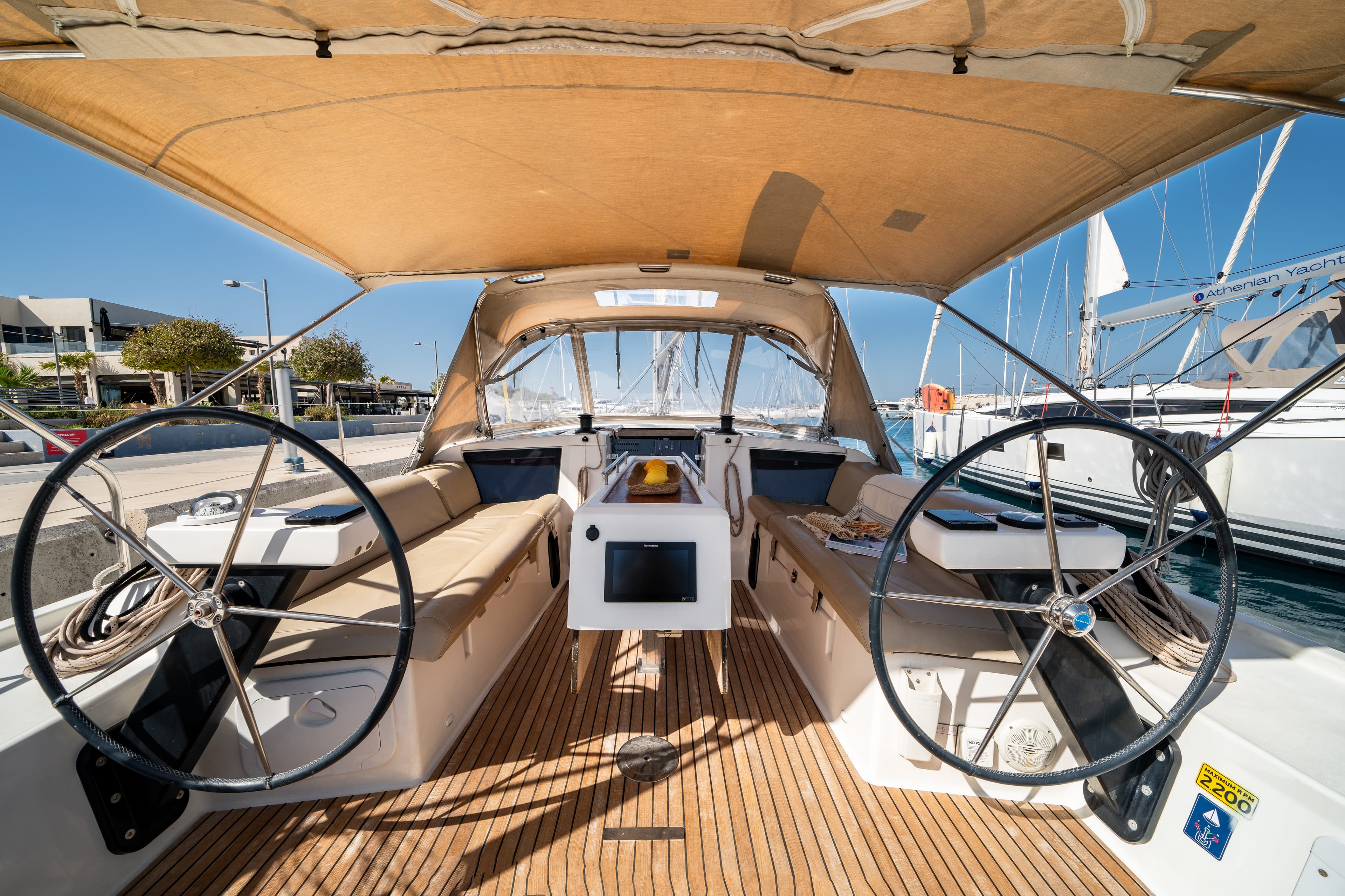 Dufour 390 Grand Large - photo 14