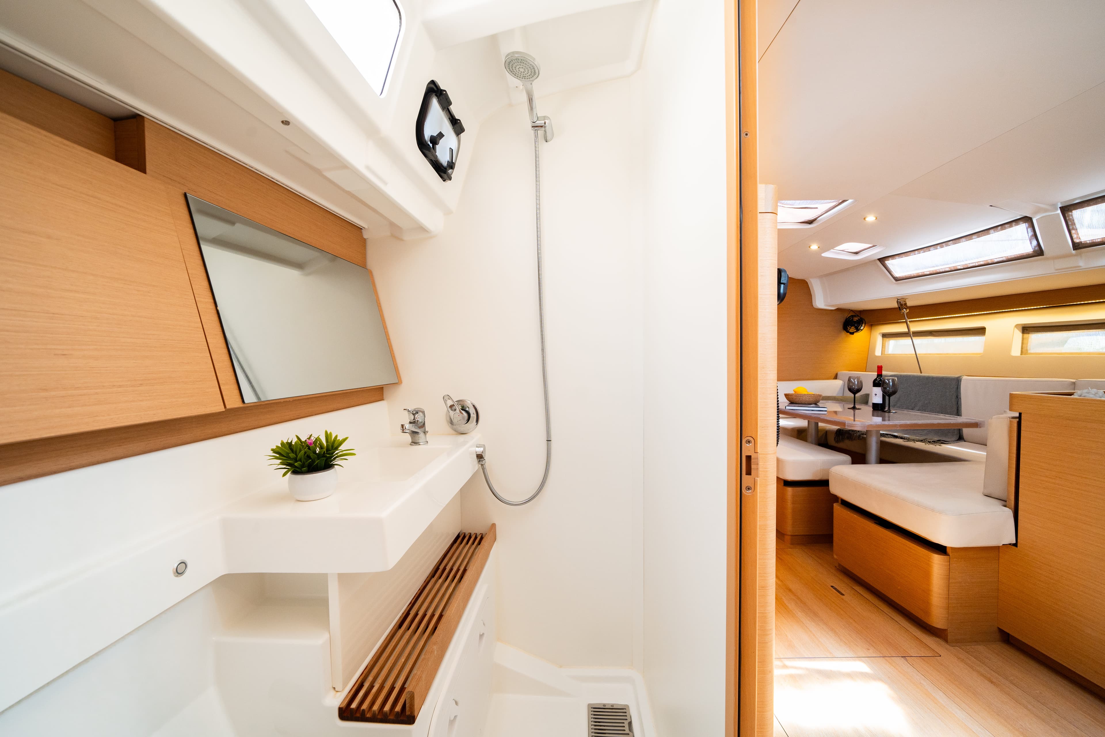 Sun Odyssey 490 - photo 9