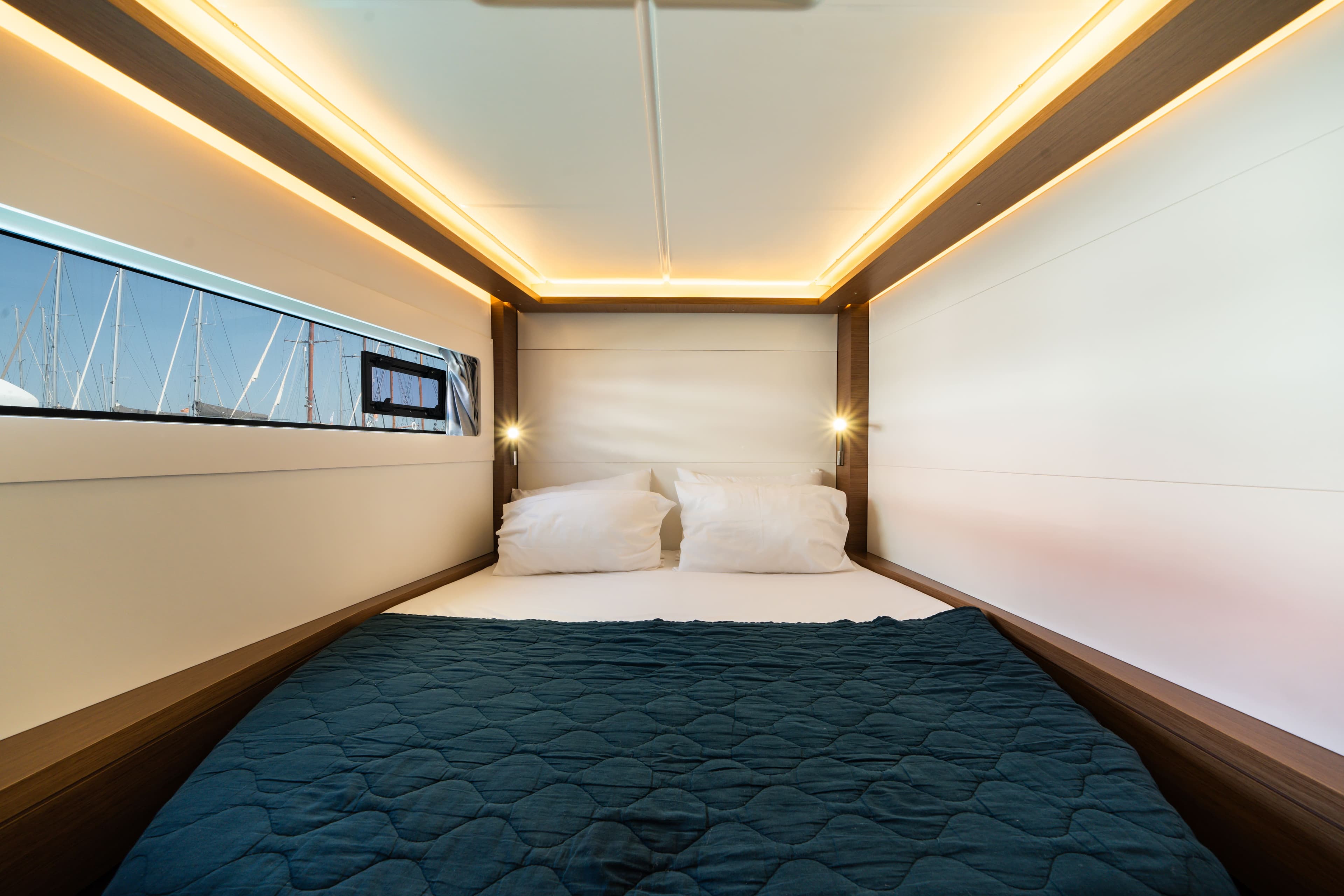 Lagoon 46  - photo 11