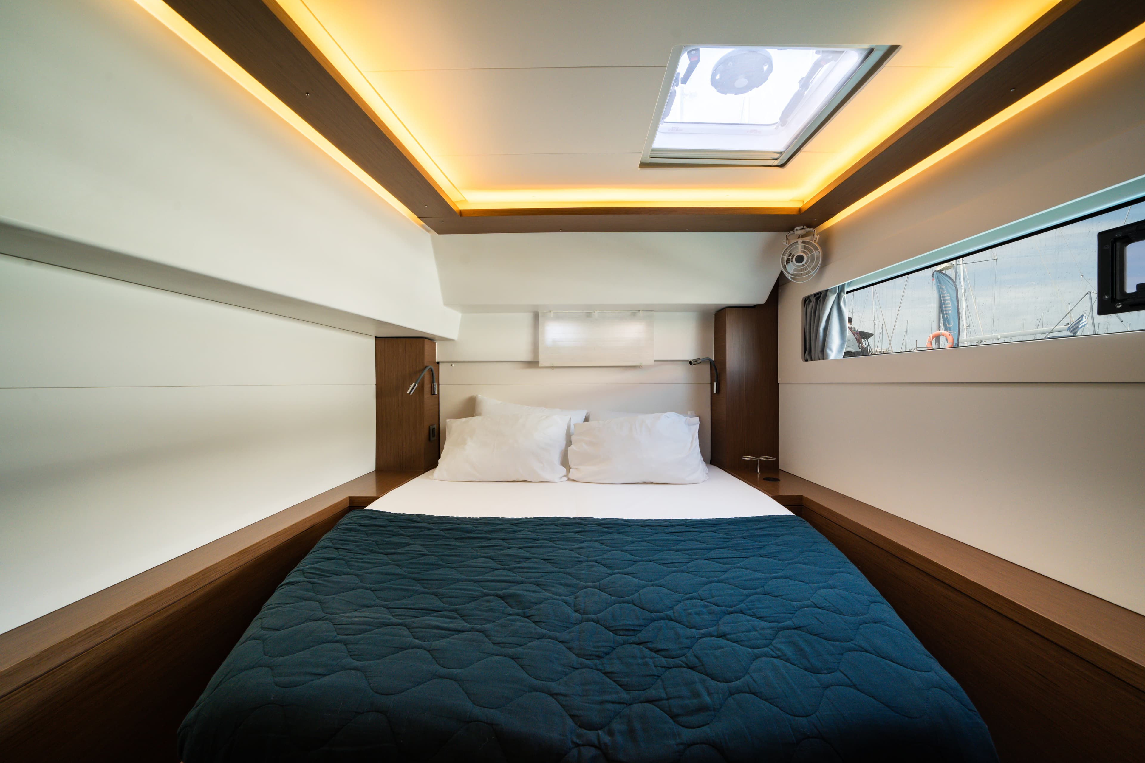 Lagoon 46  - photo 27