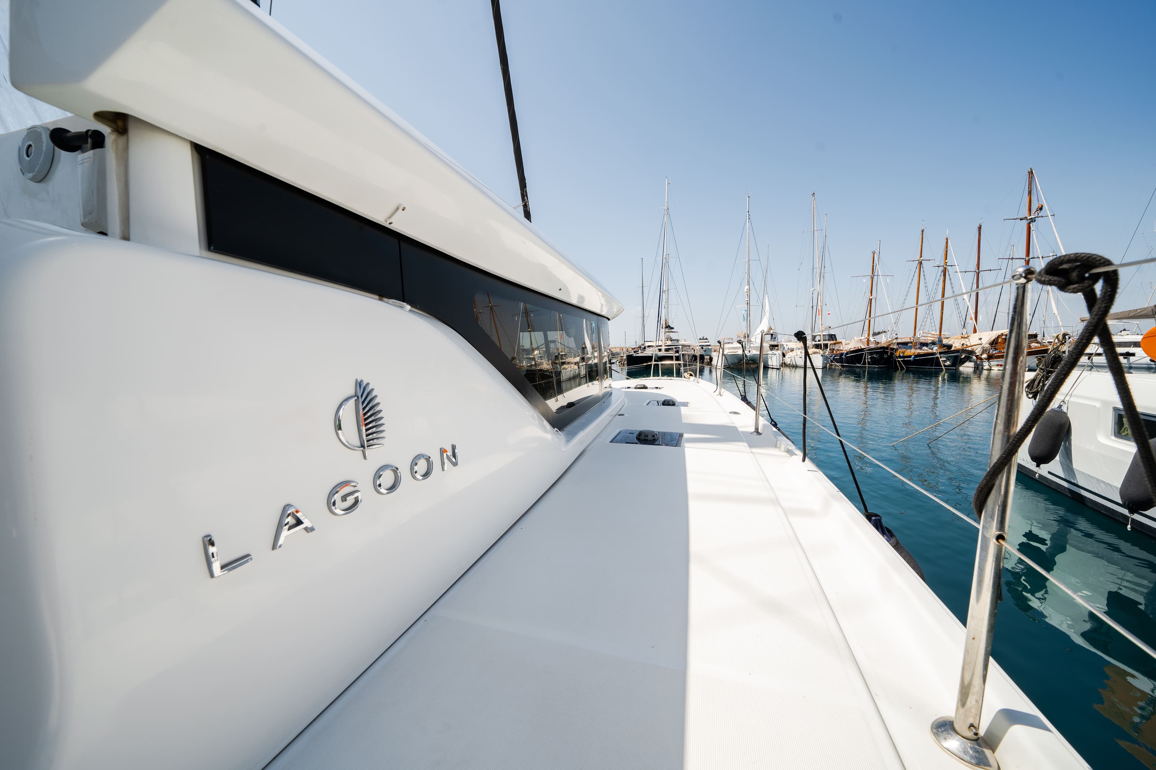Lagoon 46  - photo 19