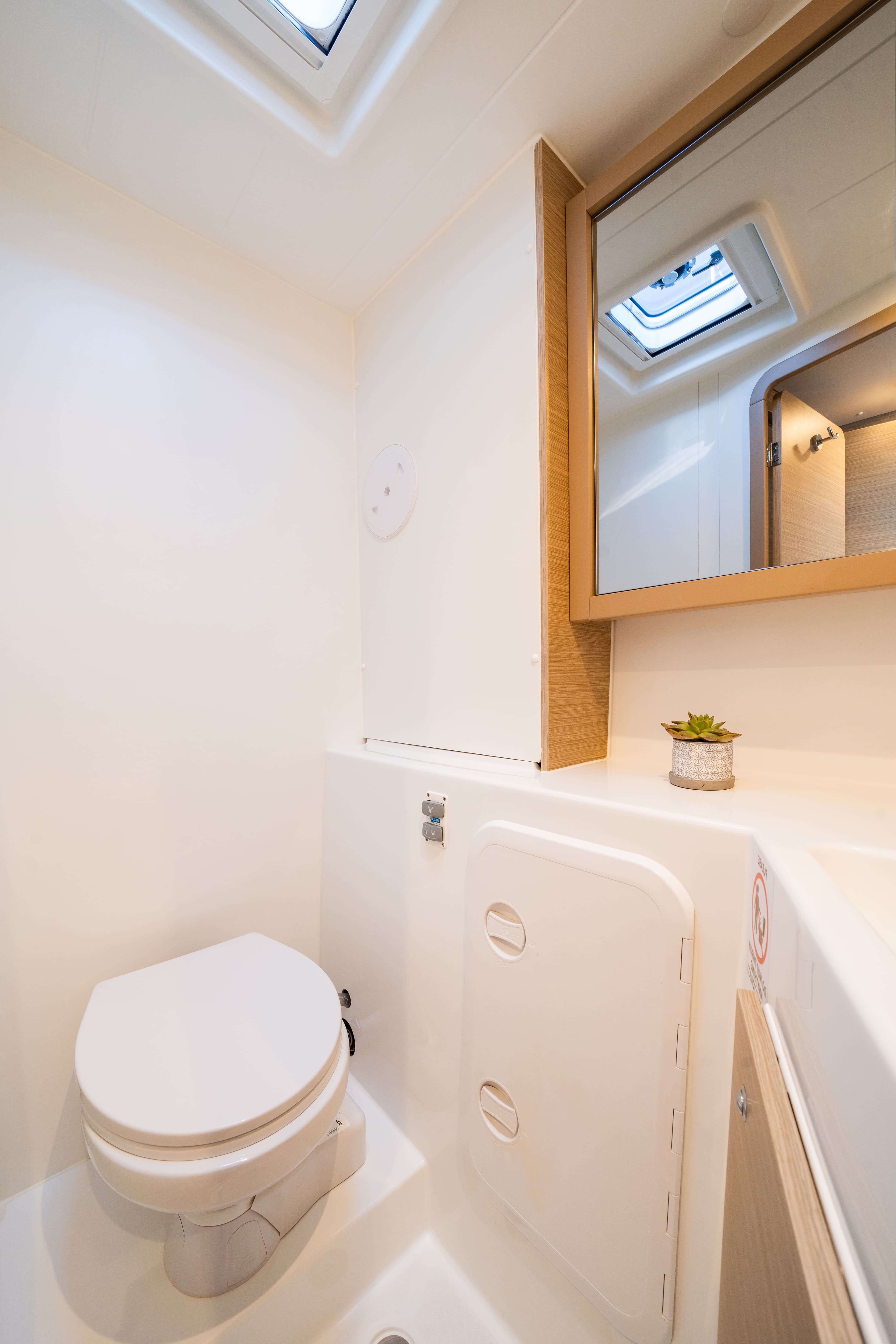 Lagoon 42 - photo 27