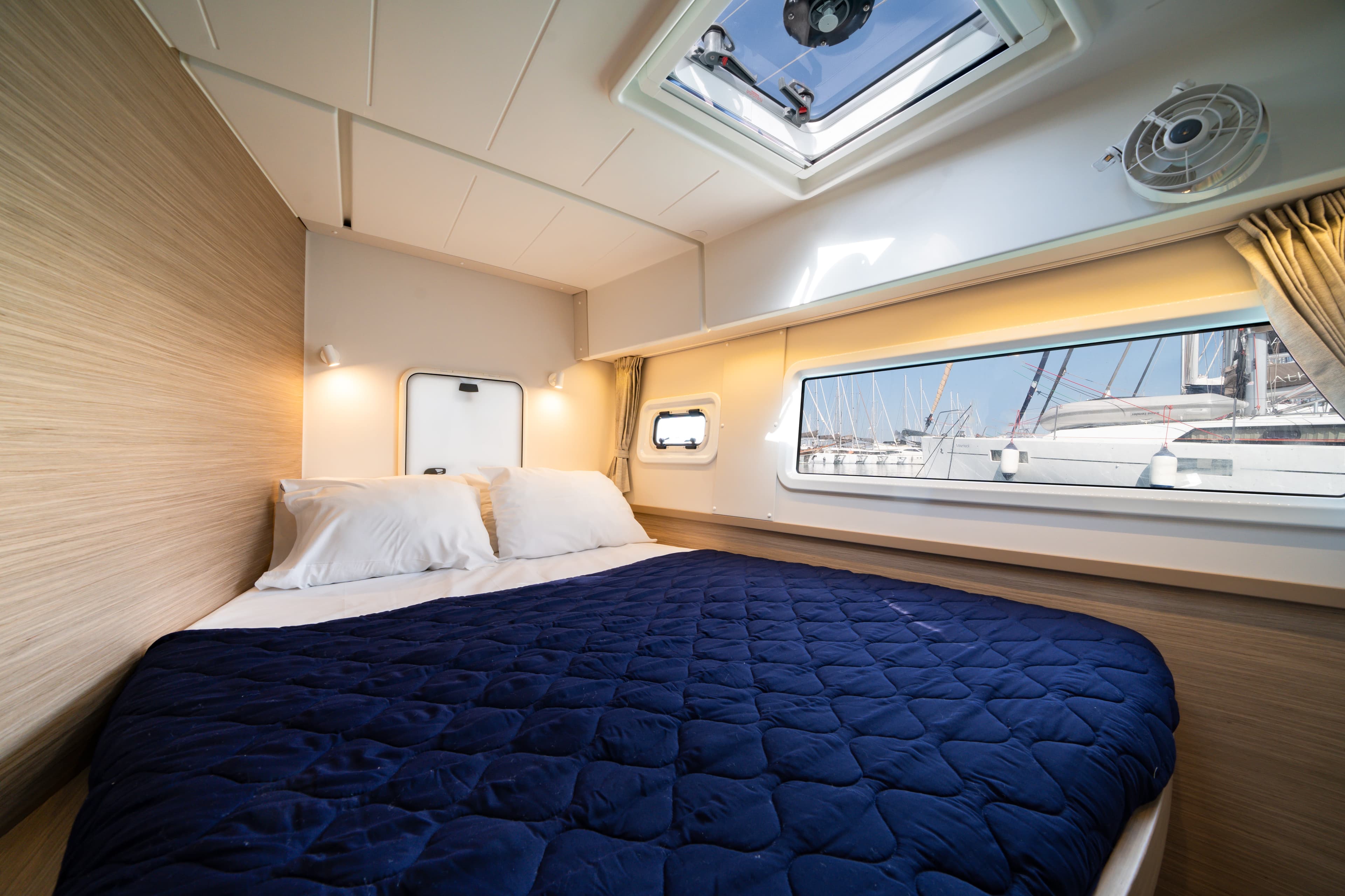 Lagoon 42 - photo 20