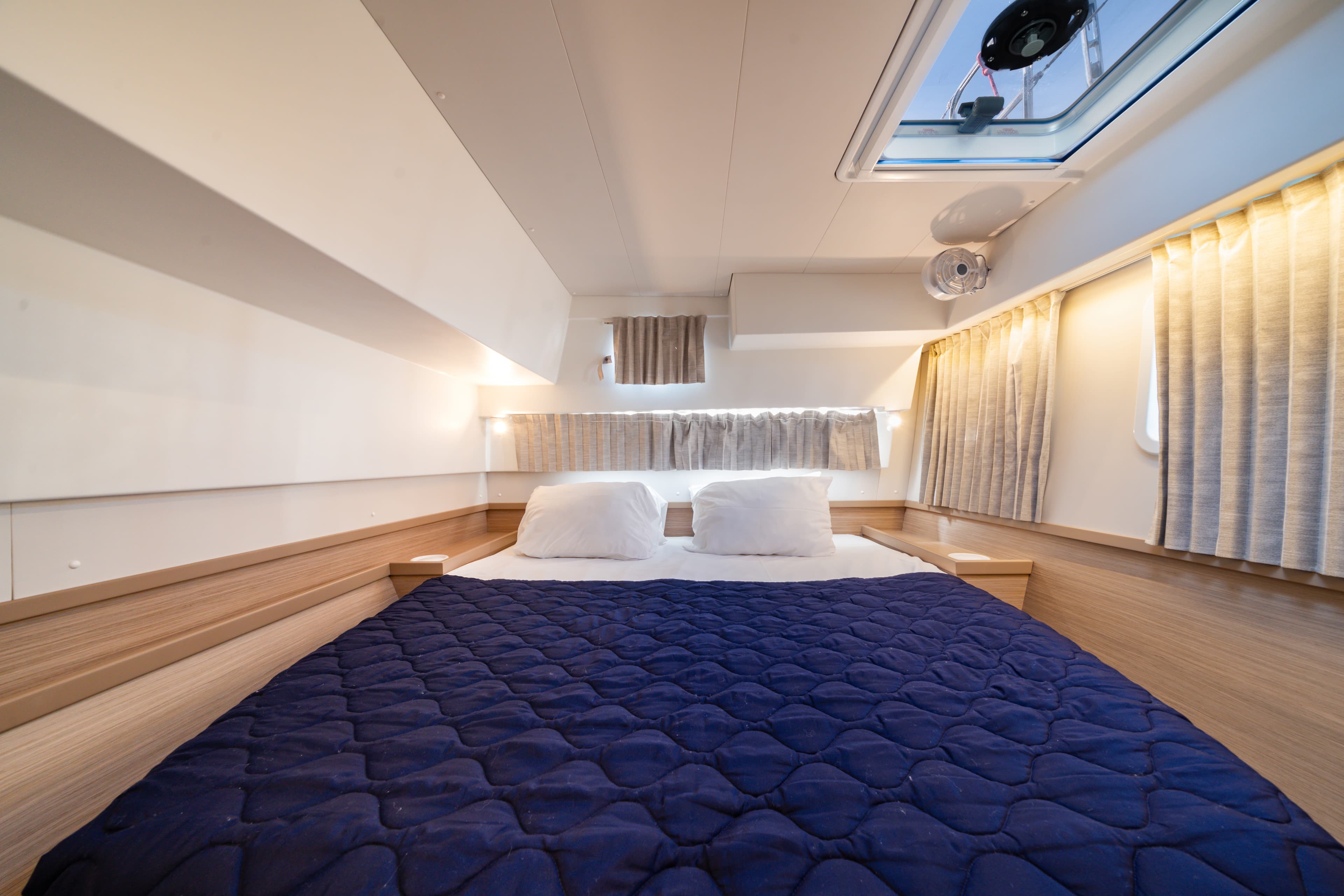 Lagoon 42 - photo 11