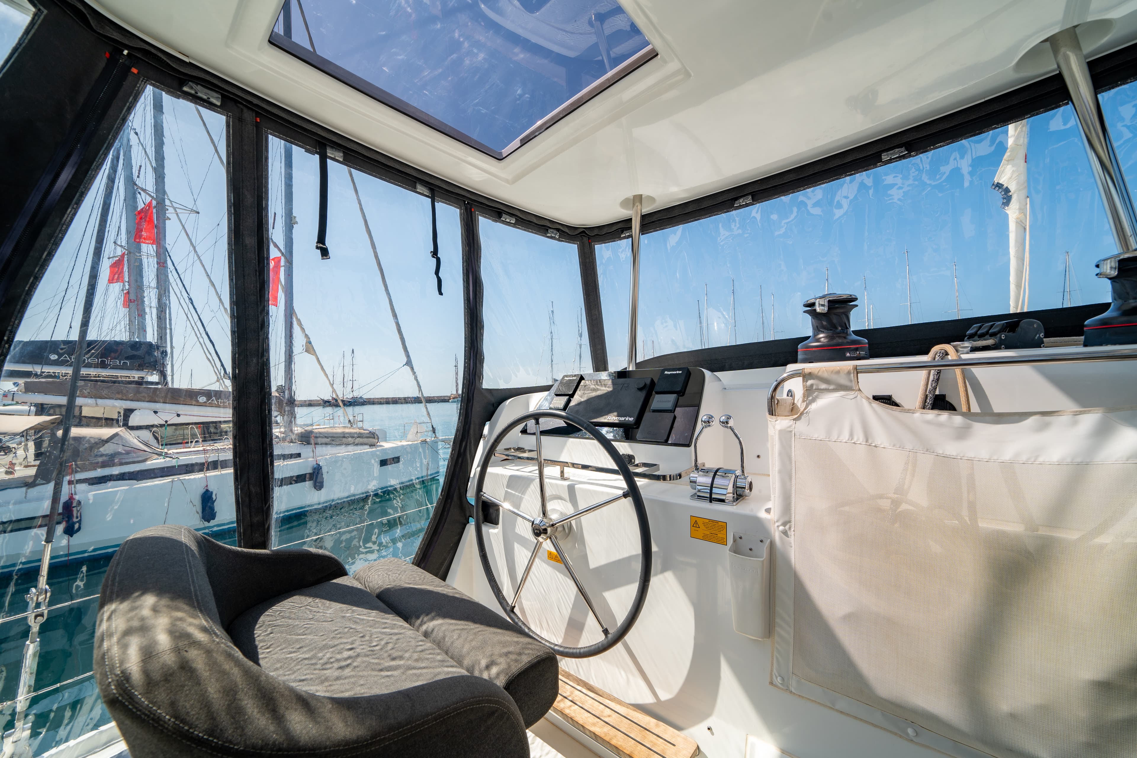 Lagoon 42 - photo 21