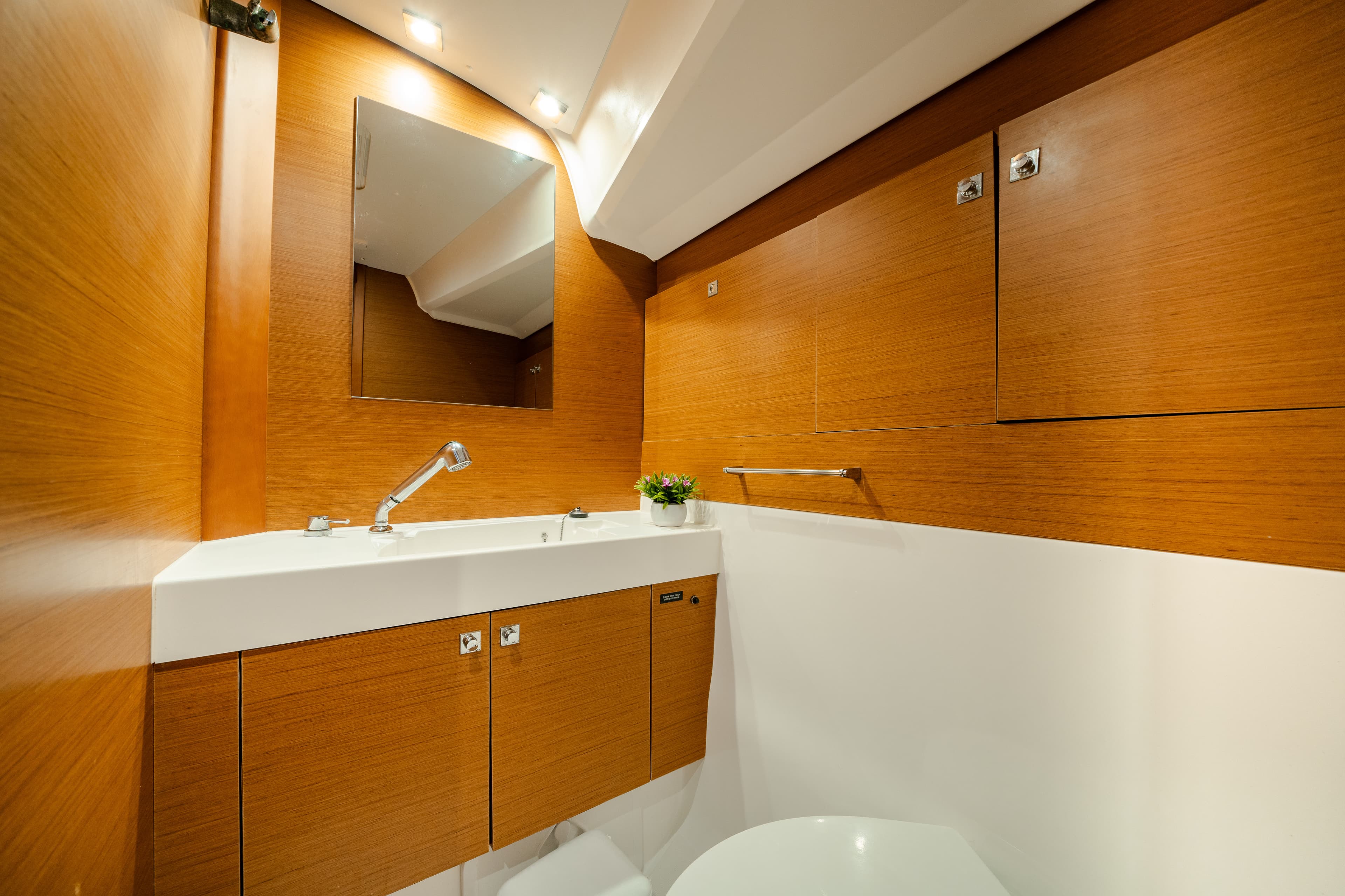 Sun Odyssey 519 - photo 16