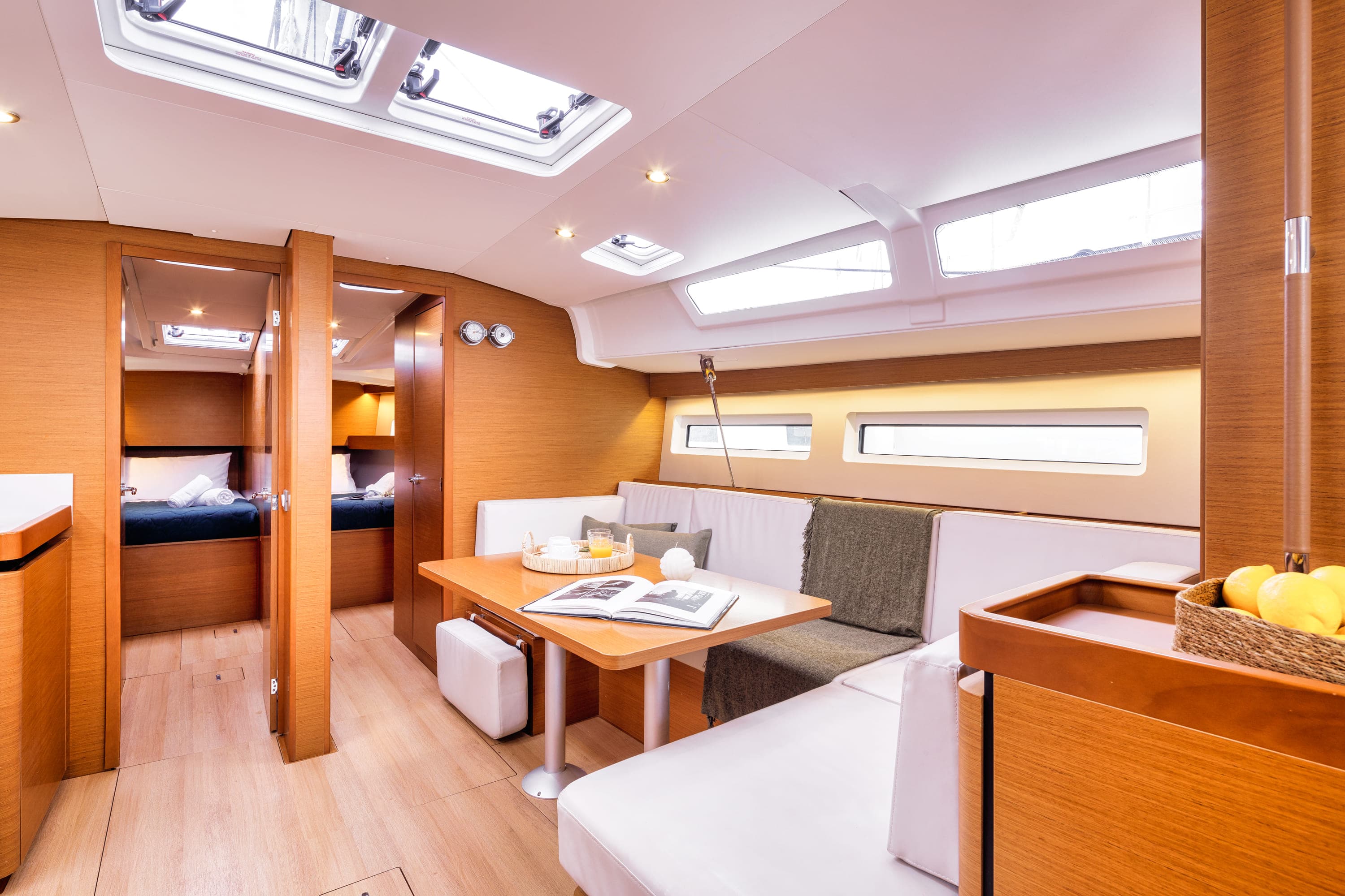 Sun Odyssey 490 - photo 6