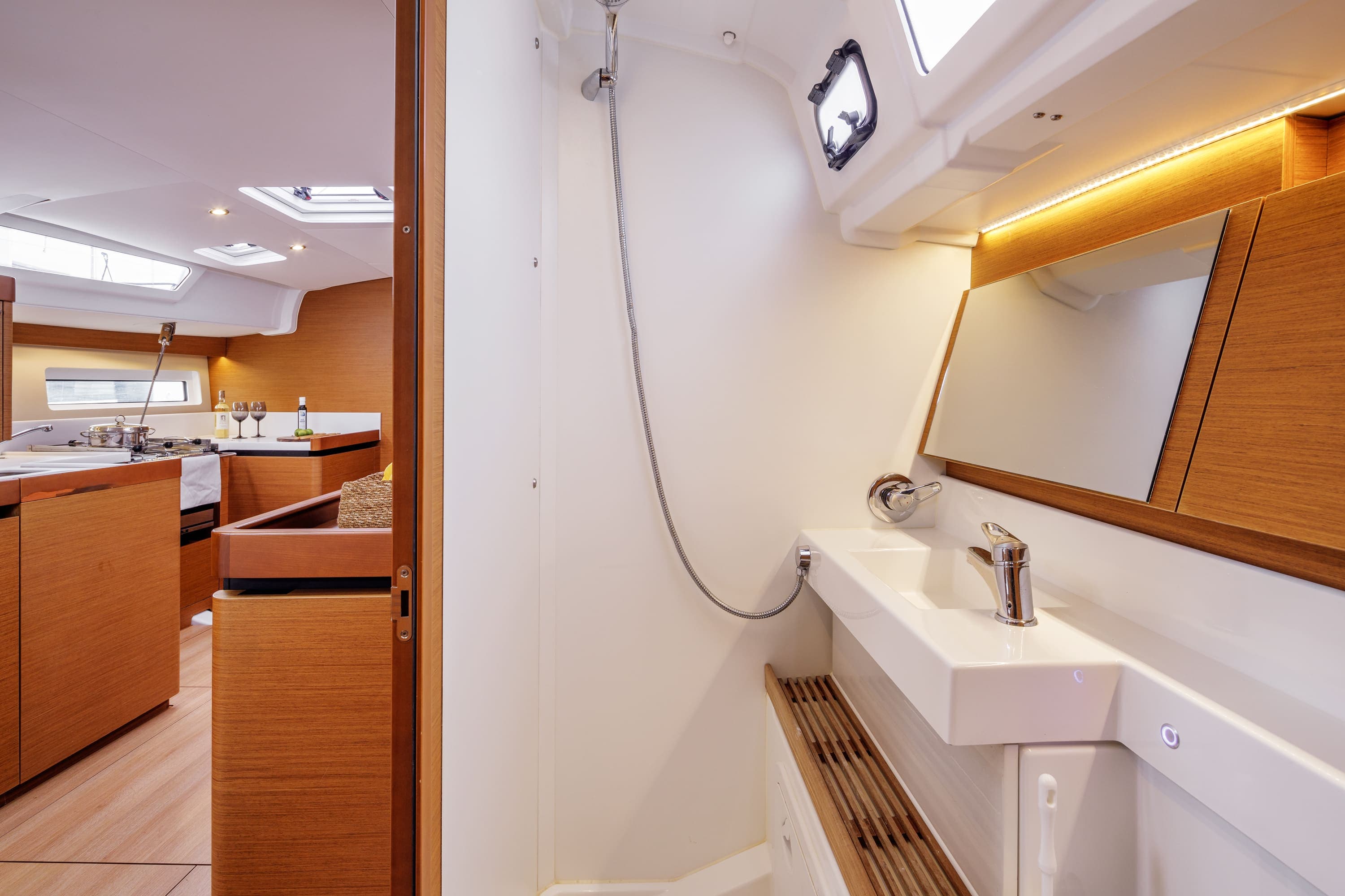 Sun Odyssey 490 - photo 7