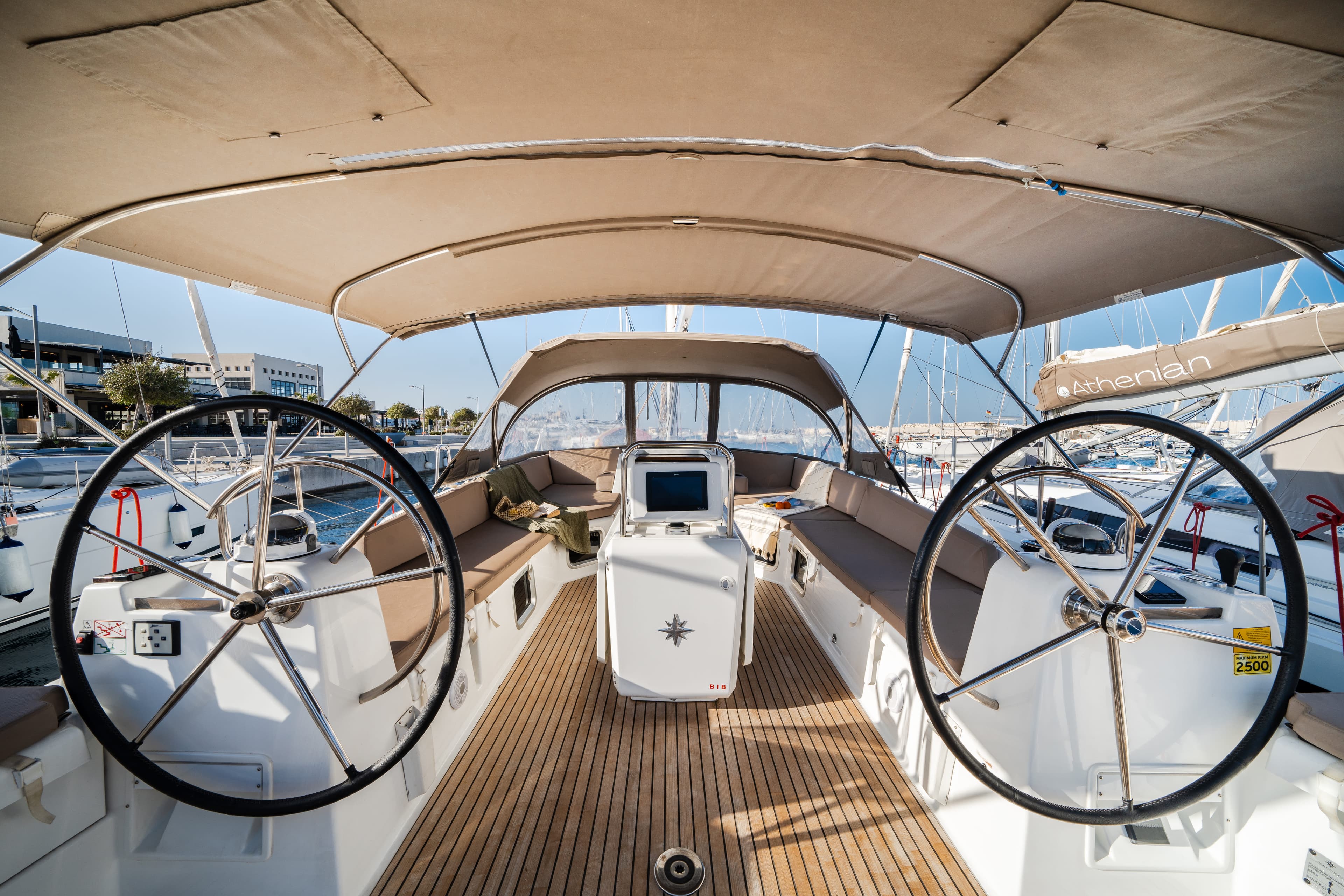 Jeanneau 54 - photo 16